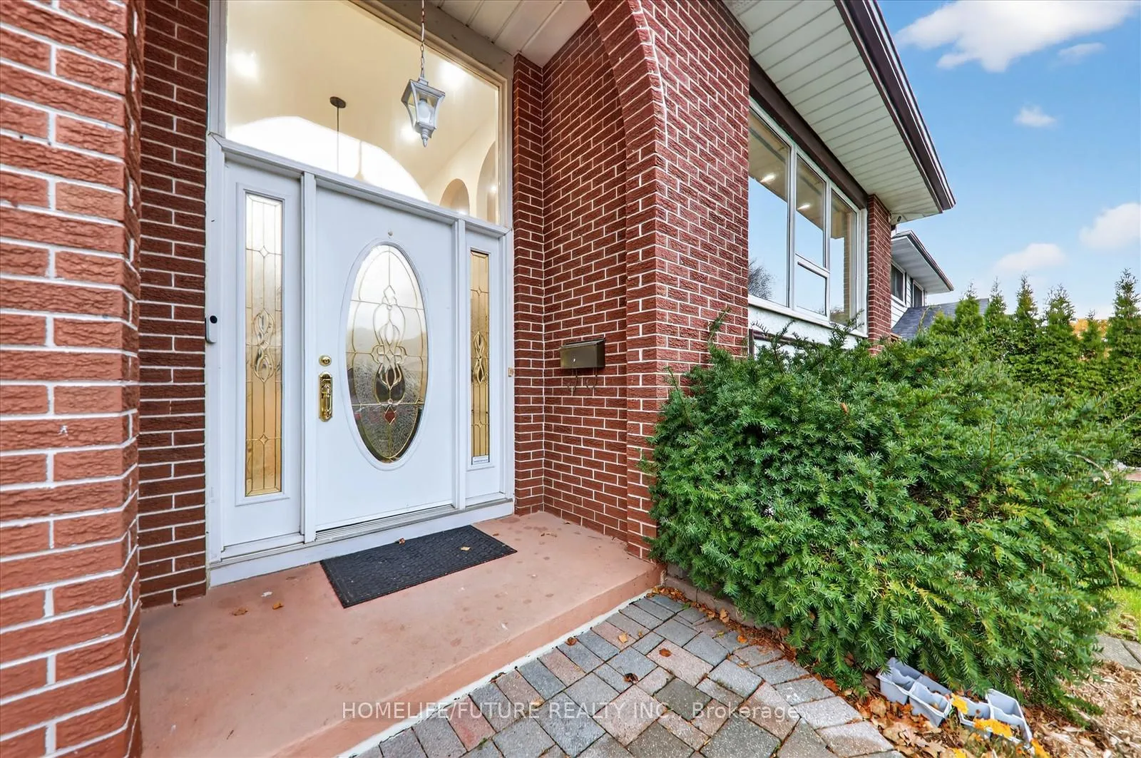 Photo 6 of 790 Ferndale Street, Oshawa, Northglen — HOMEH