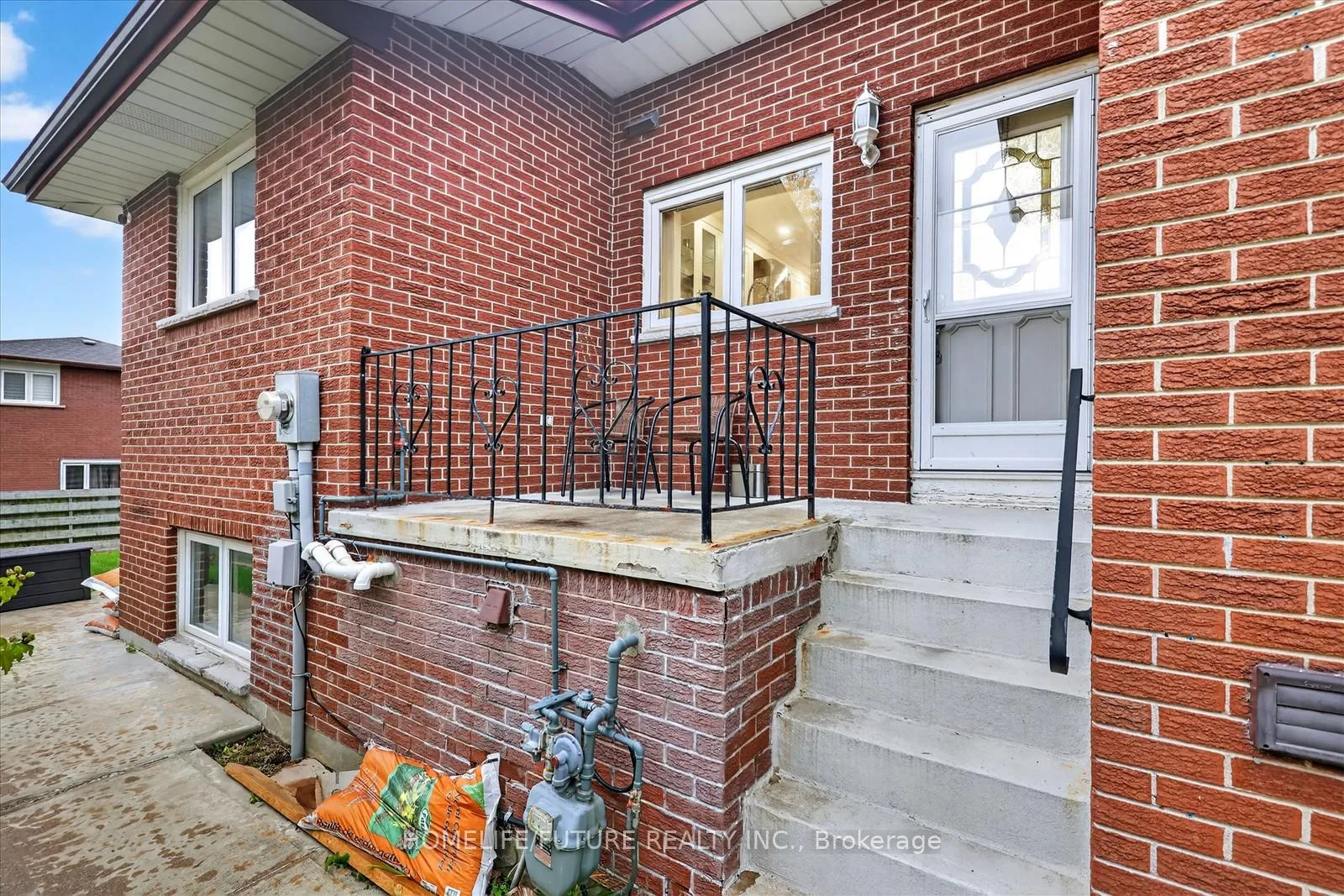Photo 47 of 790 Ferndale Street, Oshawa, Northglen — HOMEH