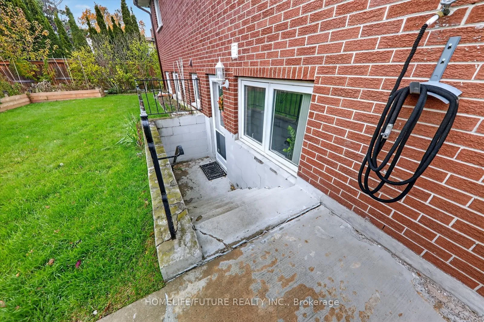 Photo 49 of 790 Ferndale Street, Oshawa, Northglen — HOMEH