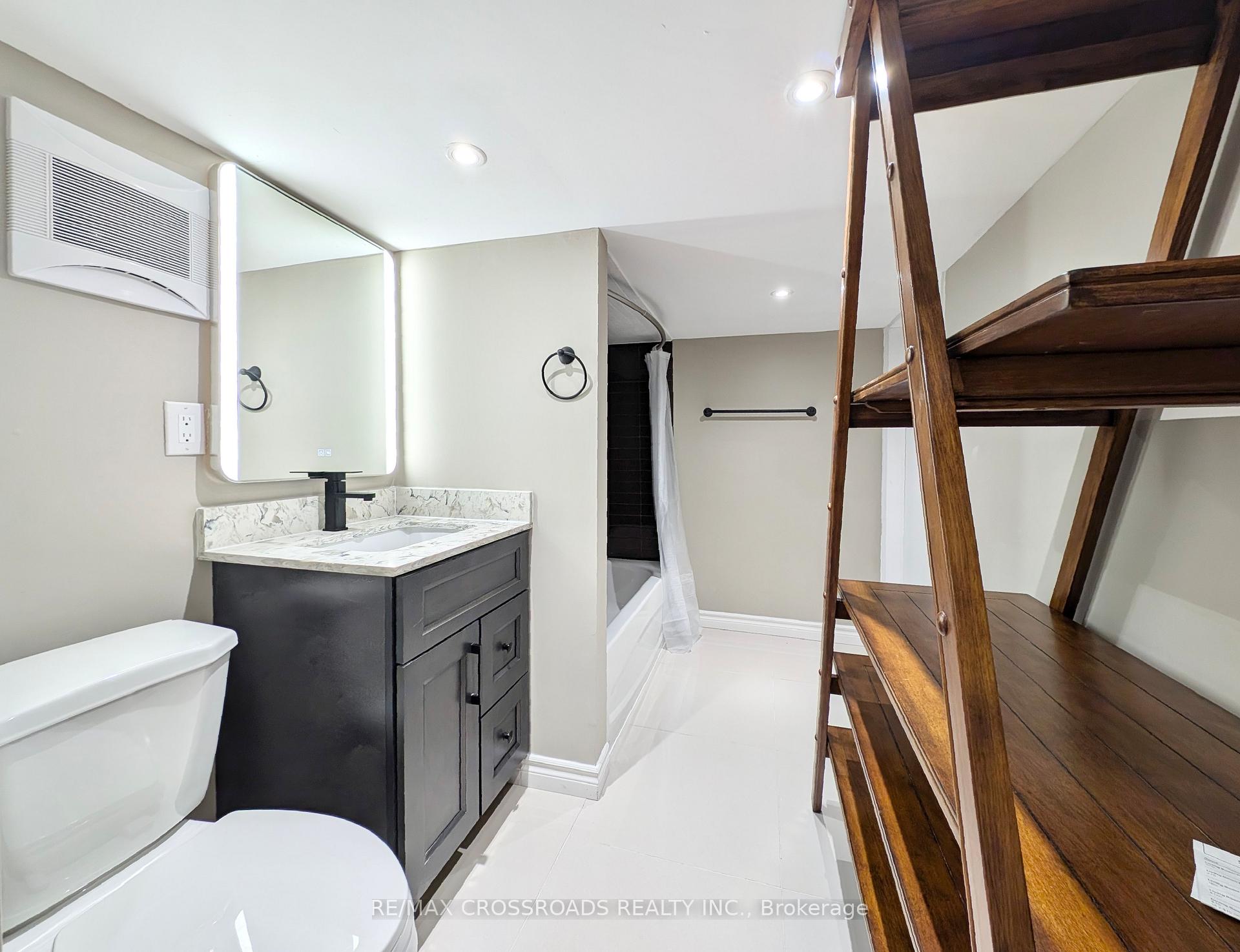 Photo 13 of Unit Bsmt, 67 Caprara Crescent, Markham, Box Grove — HOMEH
