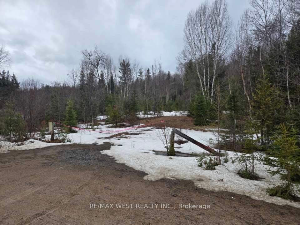 Photo 2 of 1140 Widdifield Station Road, North Bay, Airport — HOMEH