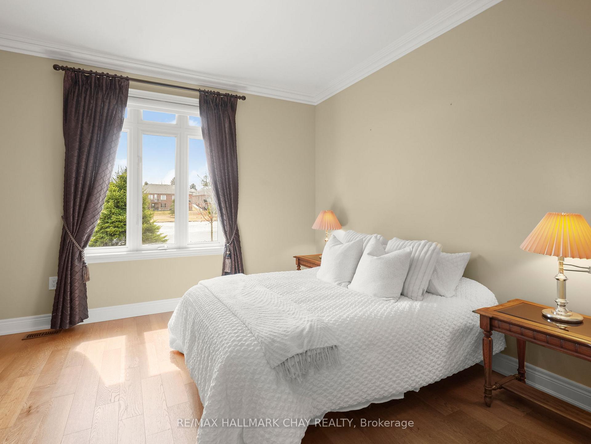 Photo 25 of 40 Kingsmere Crescent, New Tecumseth, Alliston — HOMEH