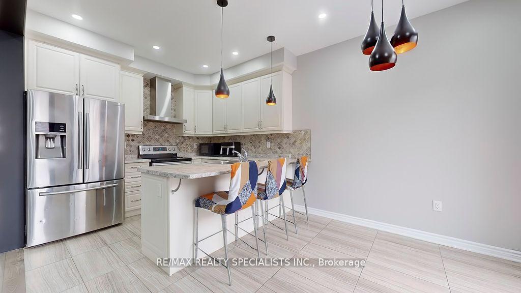 Photo 3 of 1207 Leger Way, Milton, Ford — HOMEH