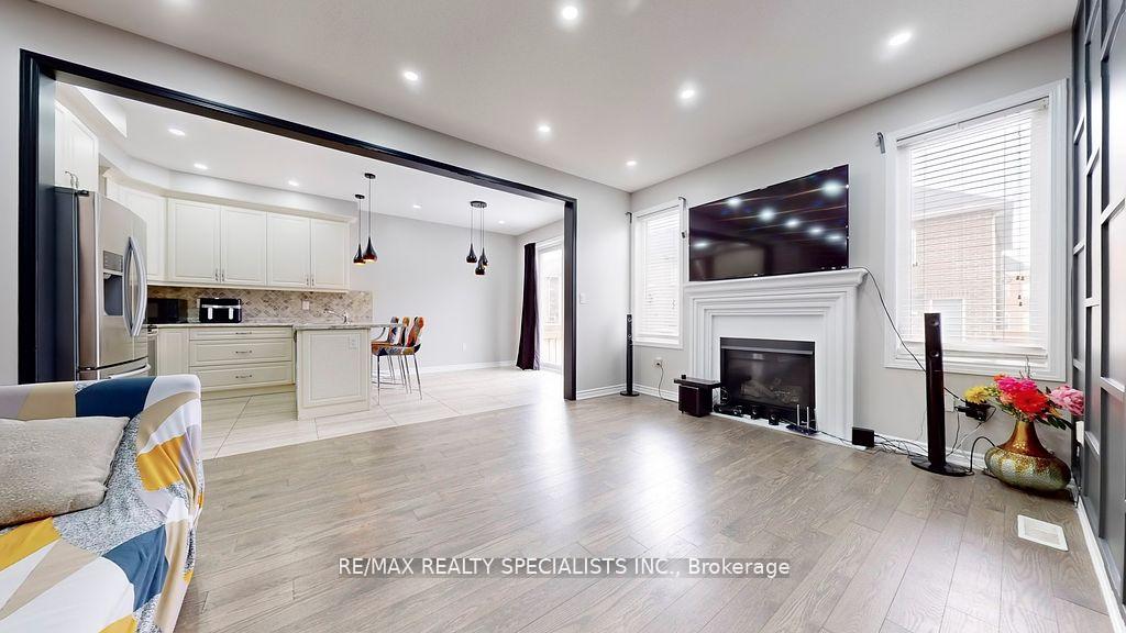 Photo 6 of 1207 Leger Way, Milton, Ford — HOMEH