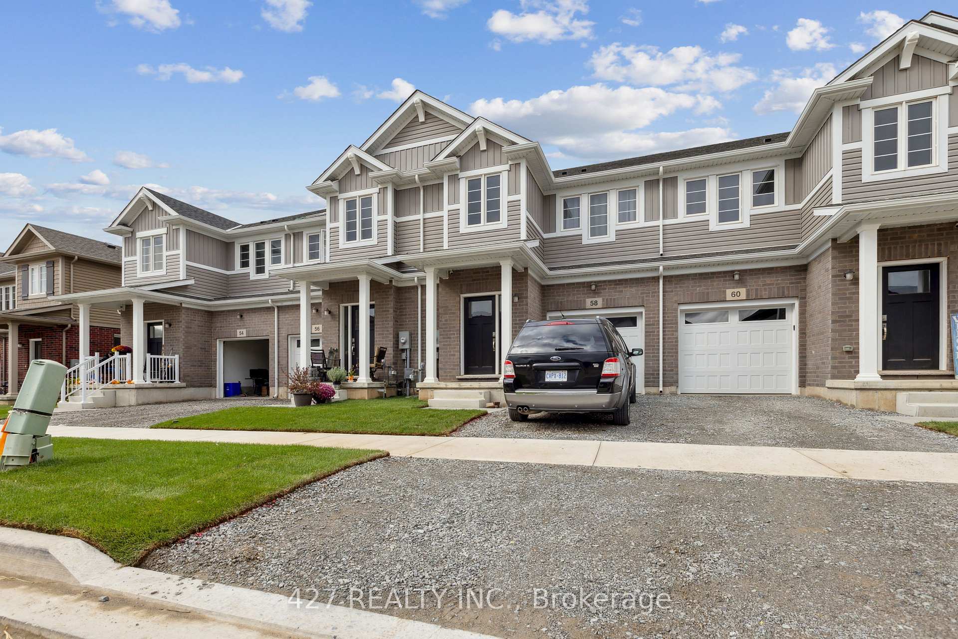 Photo 2 of 58 Samuel Avenue, Pelham, Fonthill — HOMEH