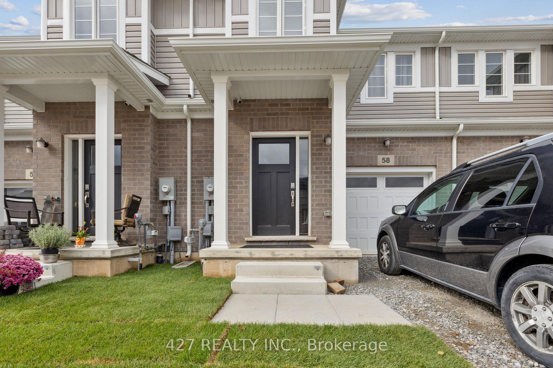 Photo 3 of 58 Samuel Avenue, Pelham, Fonthill — HOMEH
