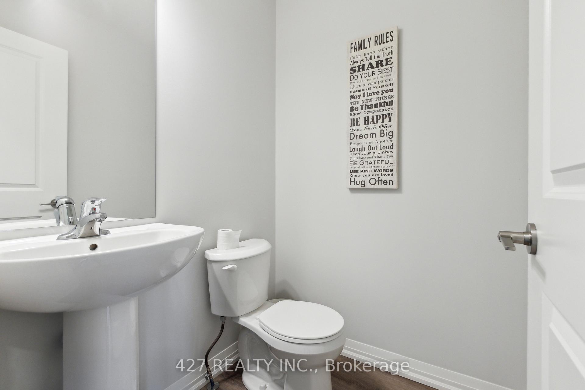 Photo 24 of 58 Samuel Avenue, Pelham, Fonthill — HOMEH