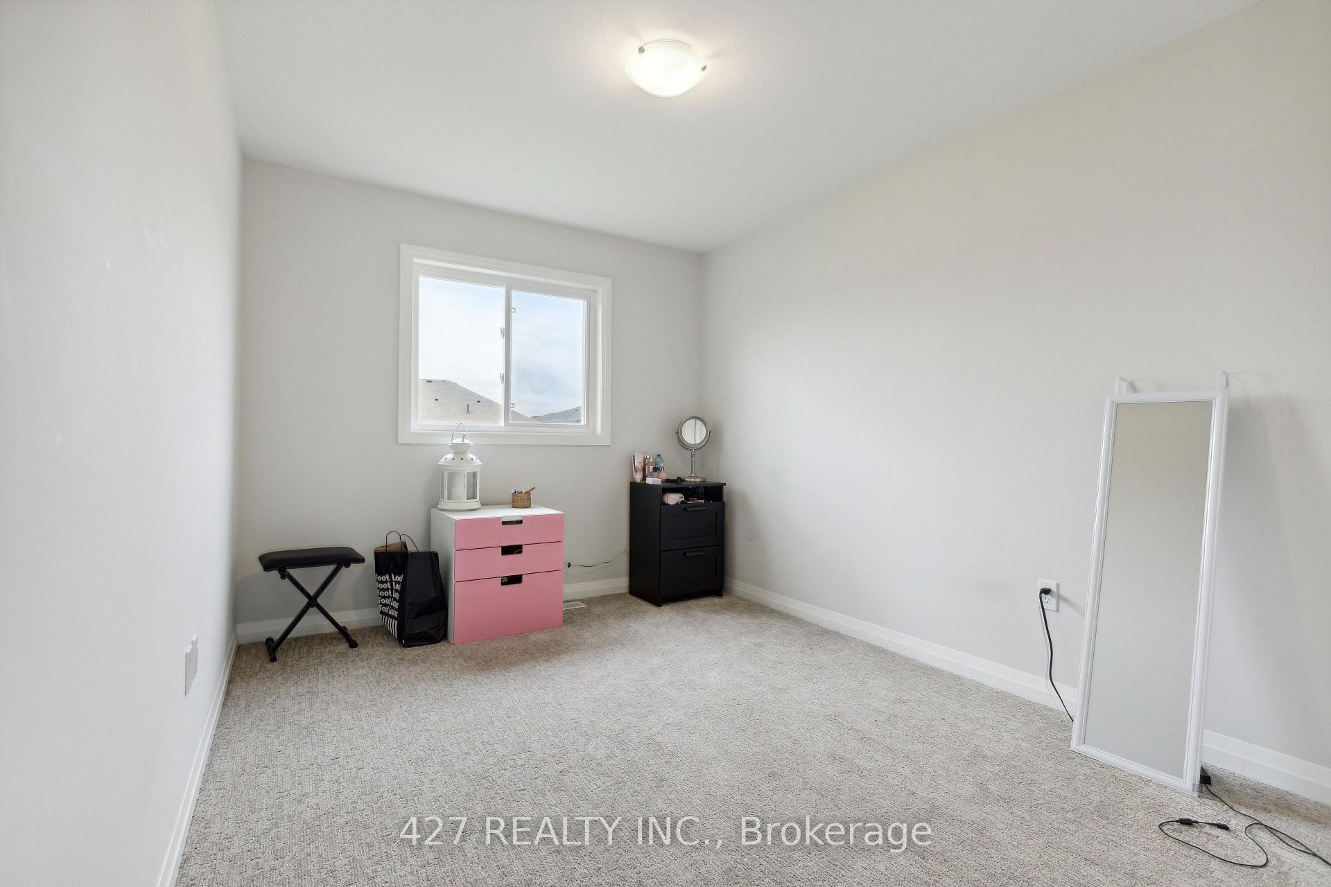 Photo 29 of 58 Samuel Avenue, Pelham, Fonthill — HOMEH
