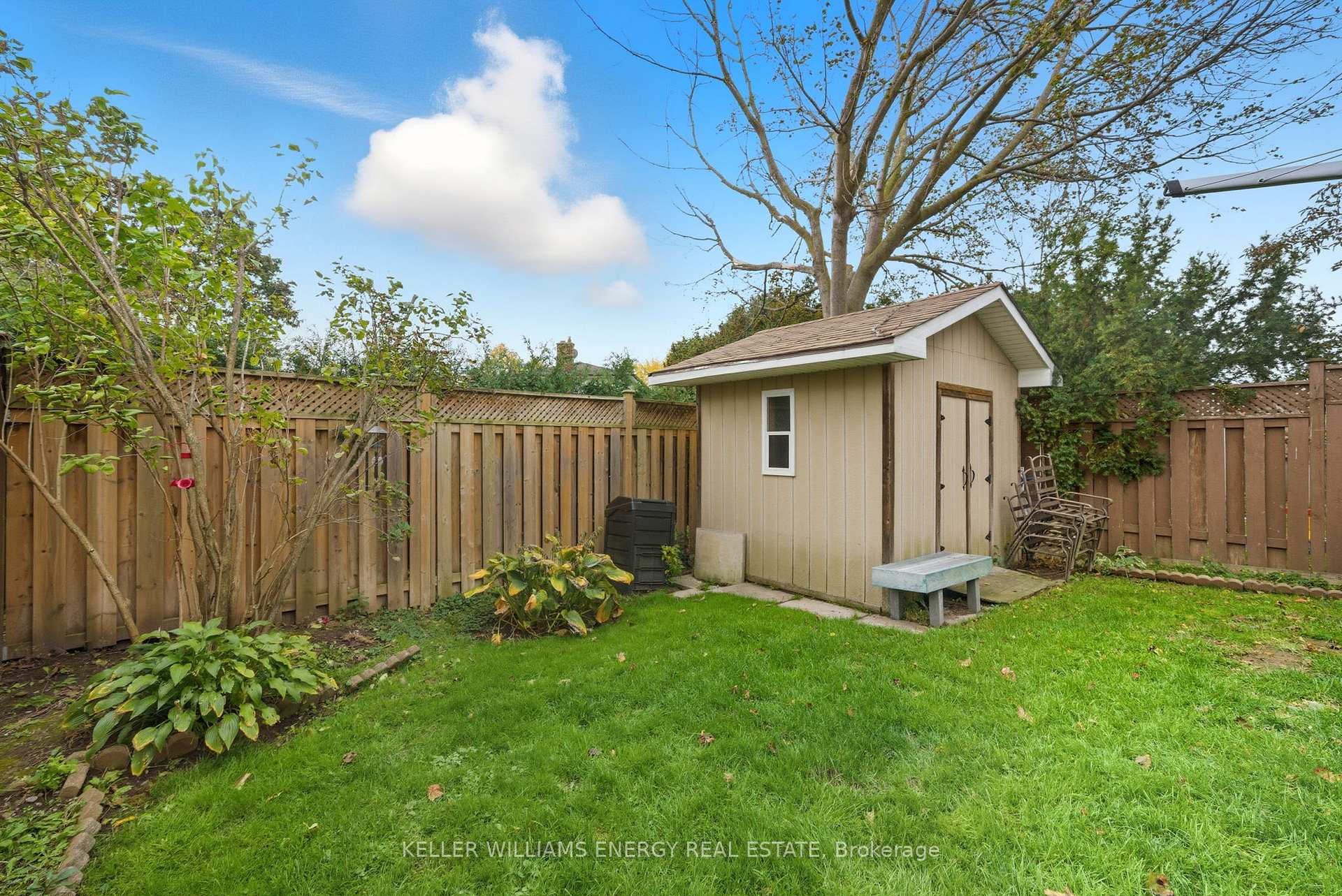 Photo 34 of 649 Berwick Crescent, Oshawa, McLaughlin — HOMEH