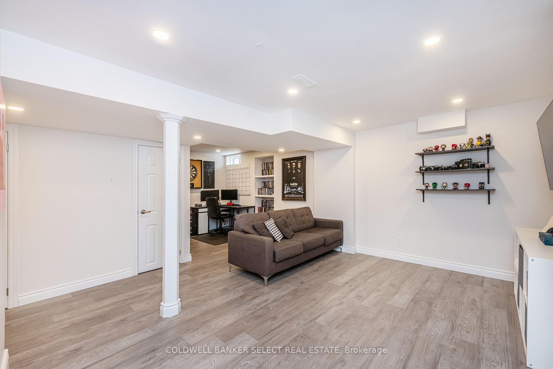 Photo 35 of 7 Jackson Drive, New Tecumseth, Tottenham — HOMEH