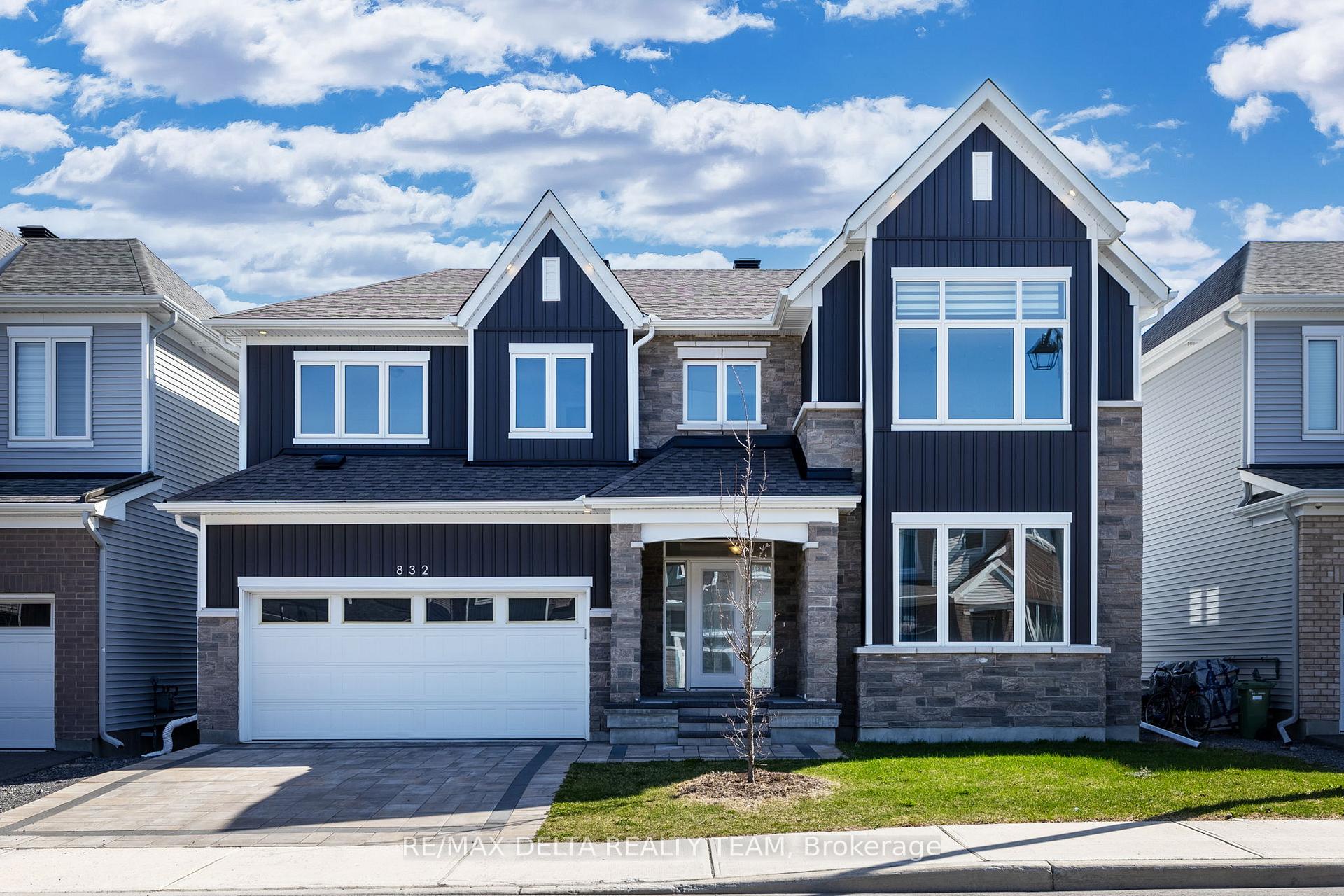 Front of 832 Mercier Crescent