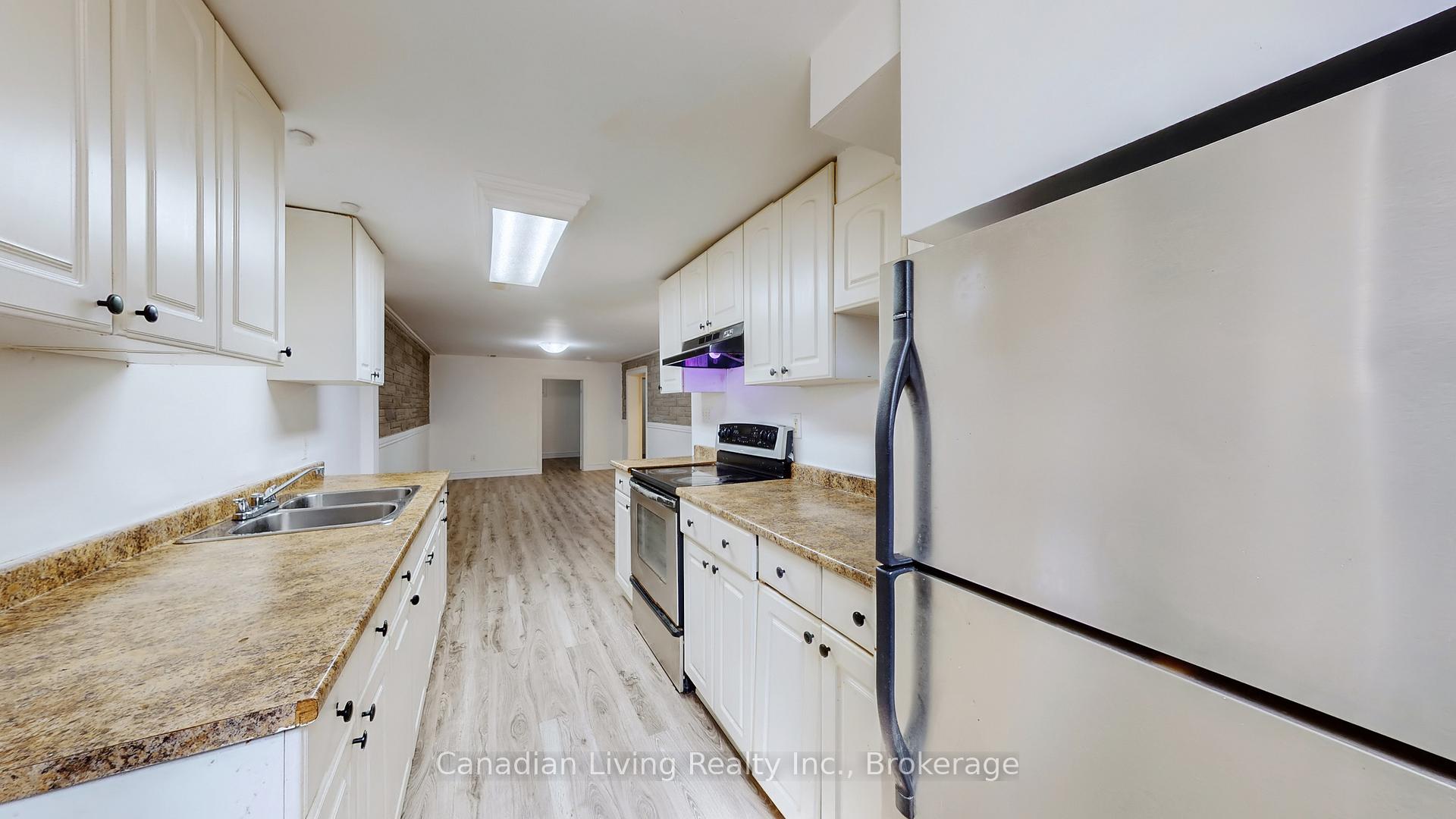 Photo 13 of 2-599 Gibbons Street, Oshawa, McLaughlin — HOMEH