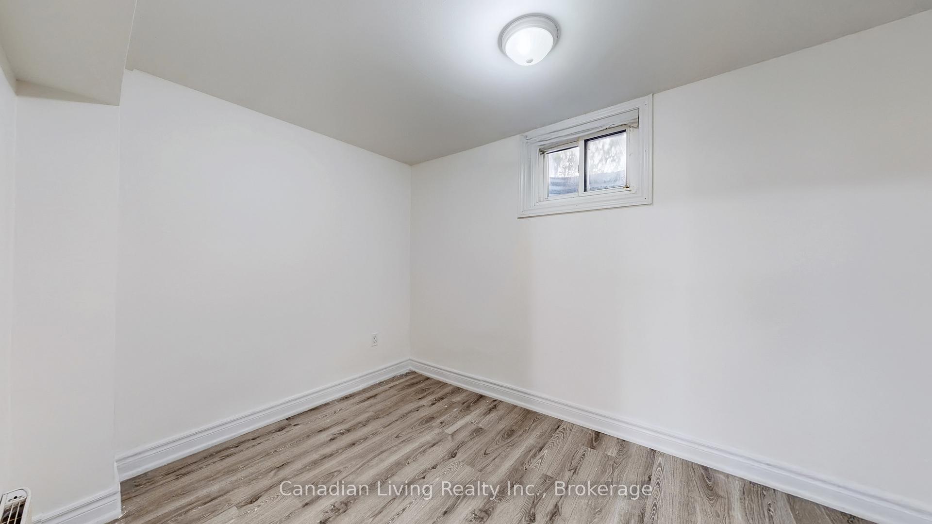 Photo 14 of 2-599 Gibbons Street, Oshawa, McLaughlin — HOMEH