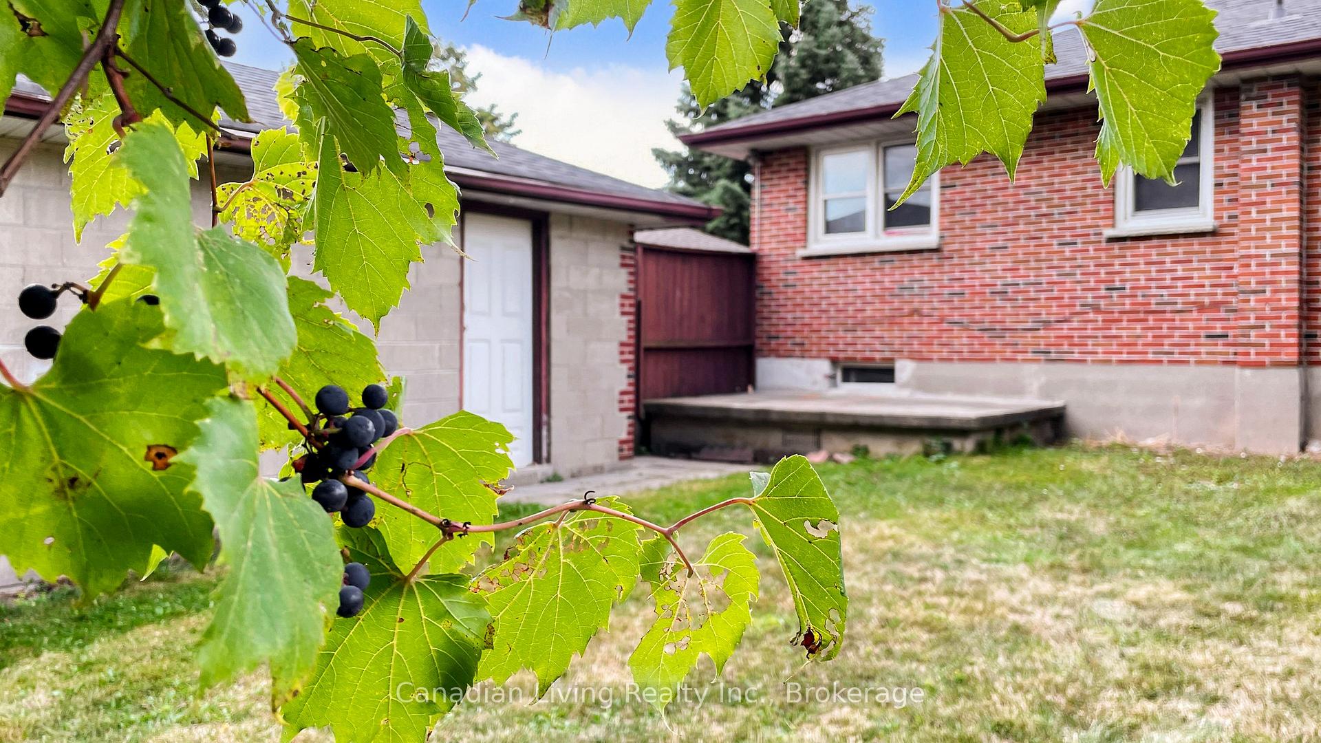 Photo 26 of 2-599 Gibbons Street, Oshawa, McLaughlin — HOMEH