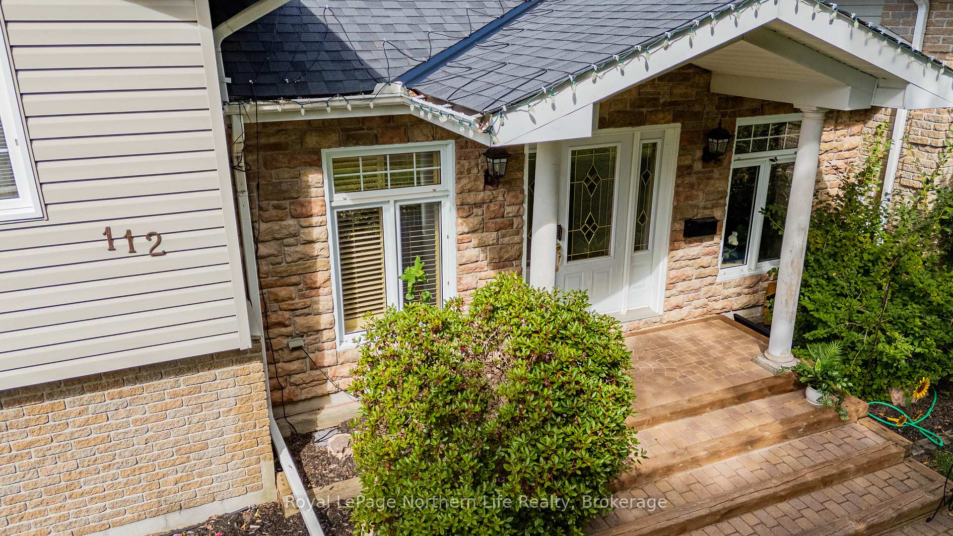 Photo 3 of 112 Wallace Heights Drive, North Bay, Airport — HOMEH