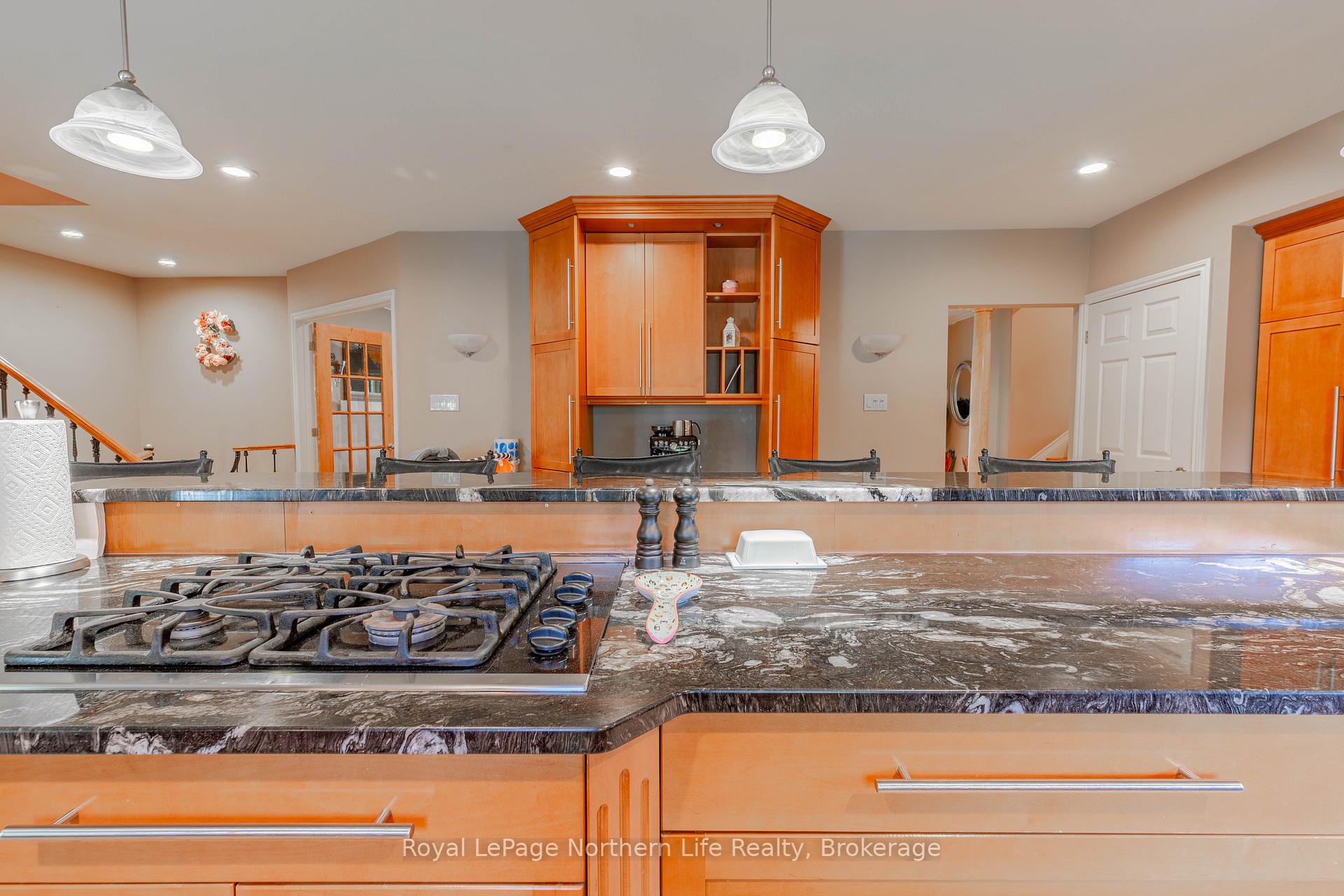 Photo 8 of 112 Wallace Heights Drive, North Bay, Airport — HOMEH
