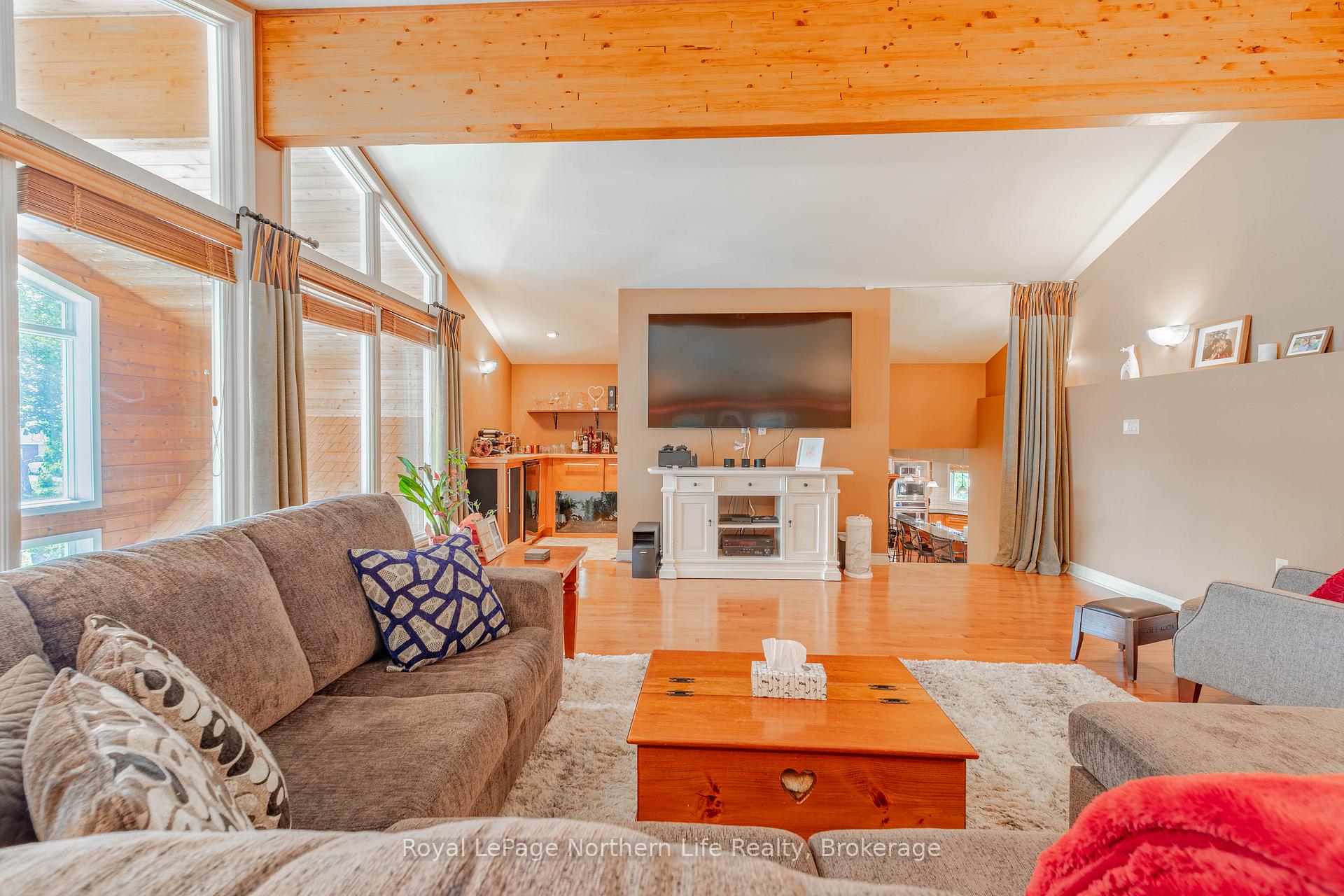 Photo 27 of 112 Wallace Heights Drive, North Bay, Airport — HOMEH
