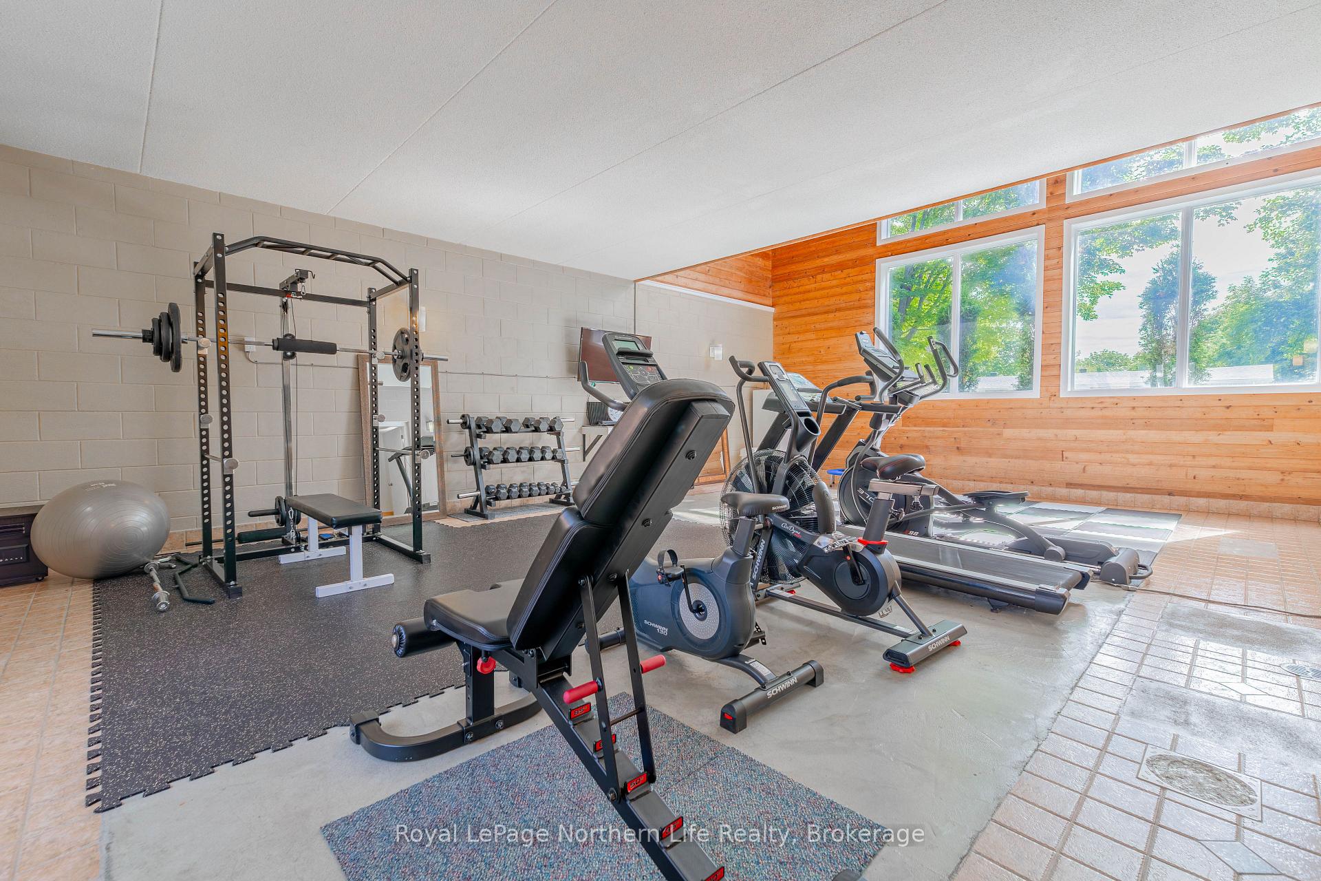 Photo 29 of 112 Wallace Heights Drive, North Bay, Airport — HOMEH