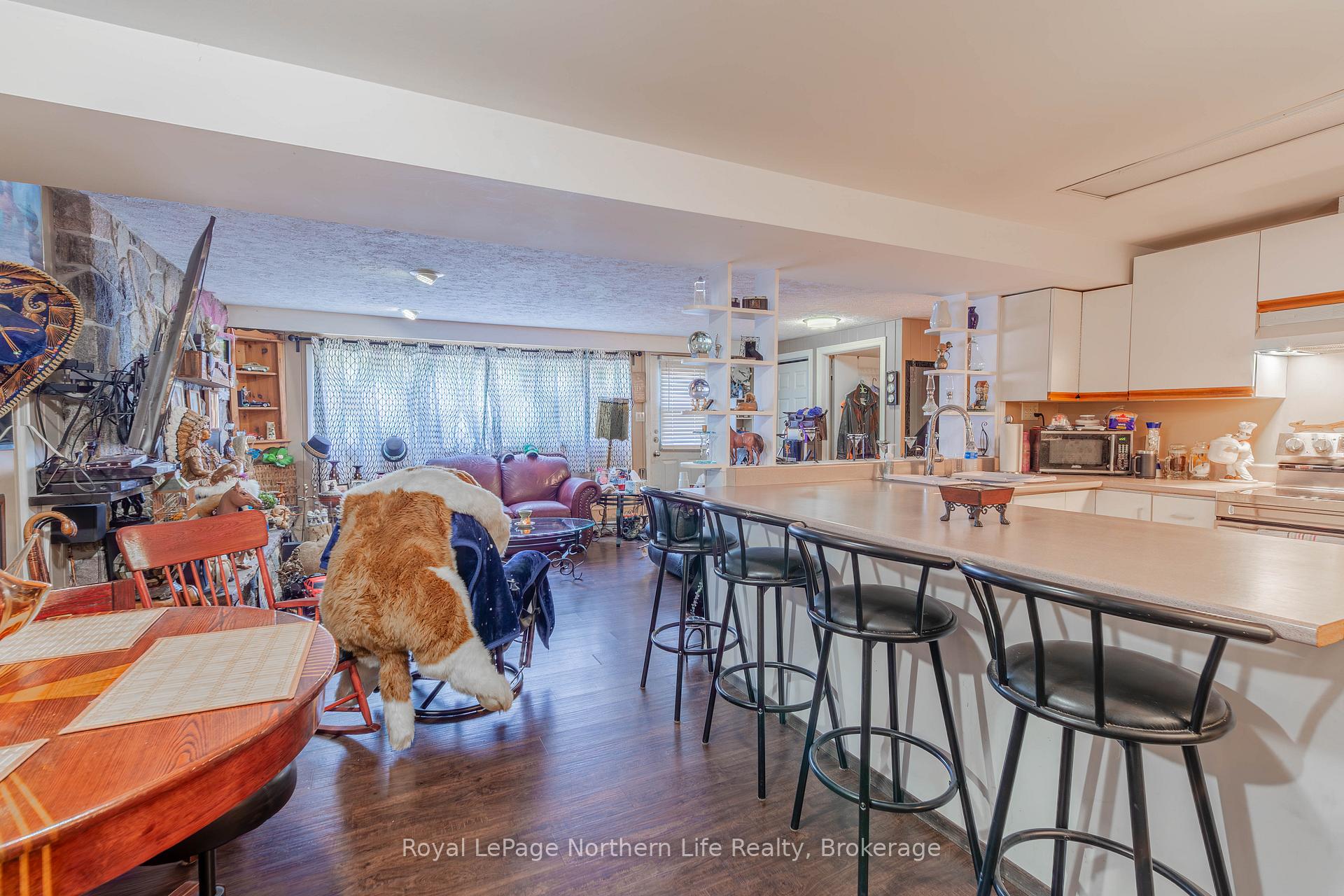 Photo 34 of 112 Wallace Heights Drive, North Bay, Airport — HOMEH