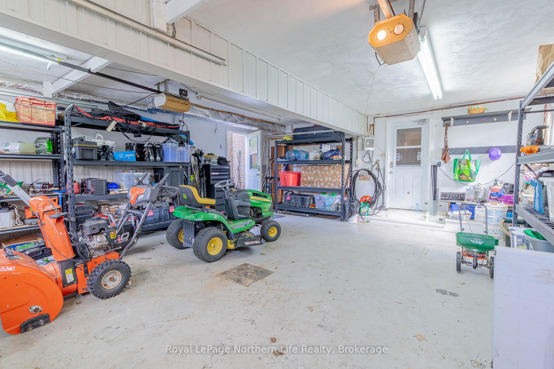 Photo 42 of 112 Wallace Heights Drive, North Bay, Airport — HOMEH