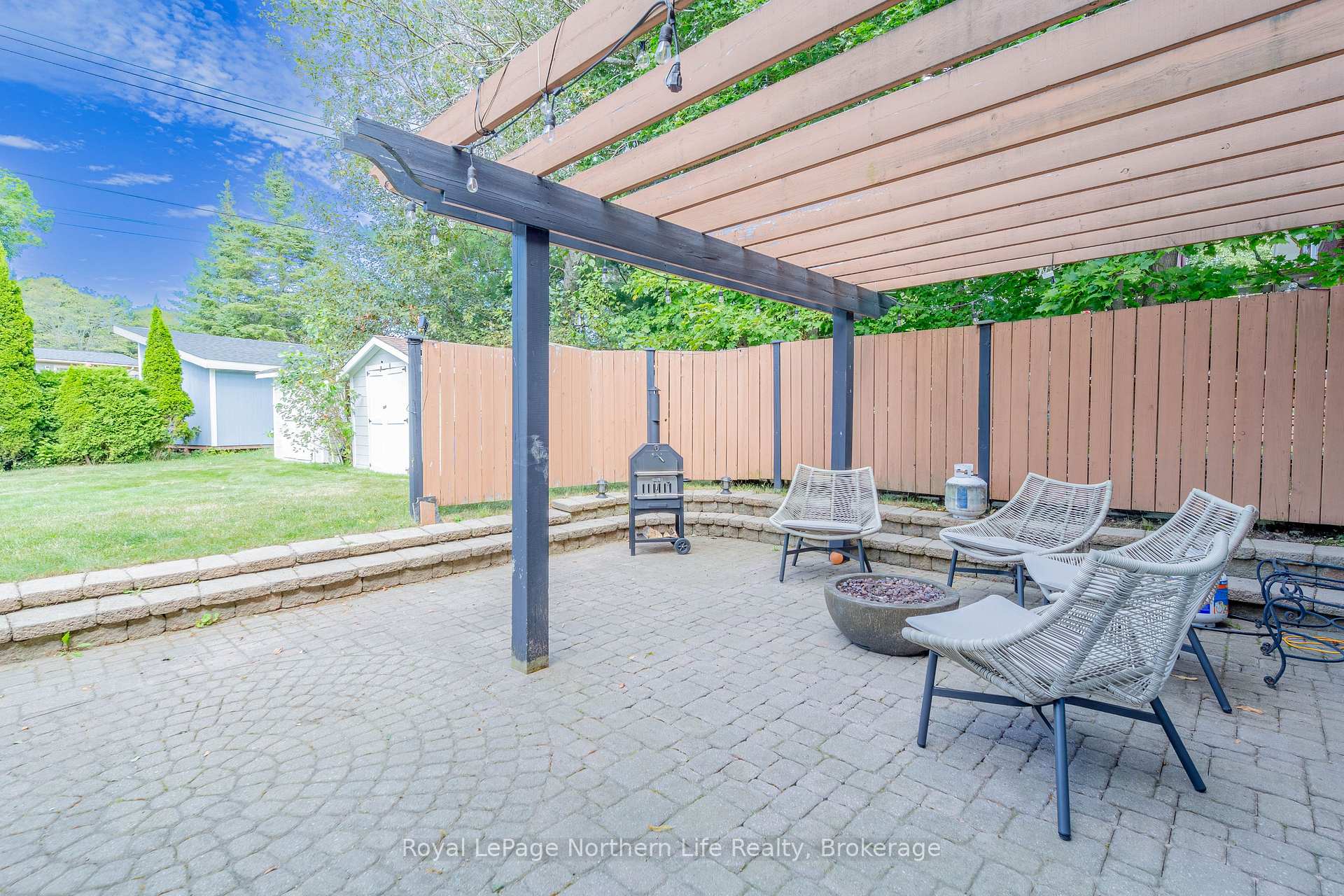 Photo 46 of 112 Wallace Heights Drive, North Bay, Airport — HOMEH