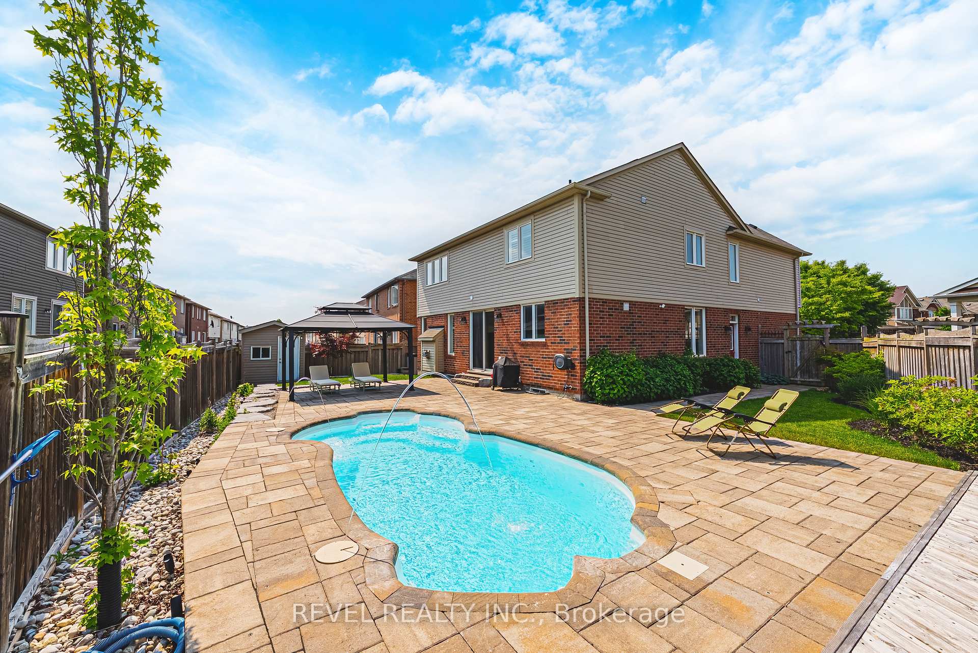 Photo 5 of 295 Cochrane Terrace, Milton, Willmott — HOMEH