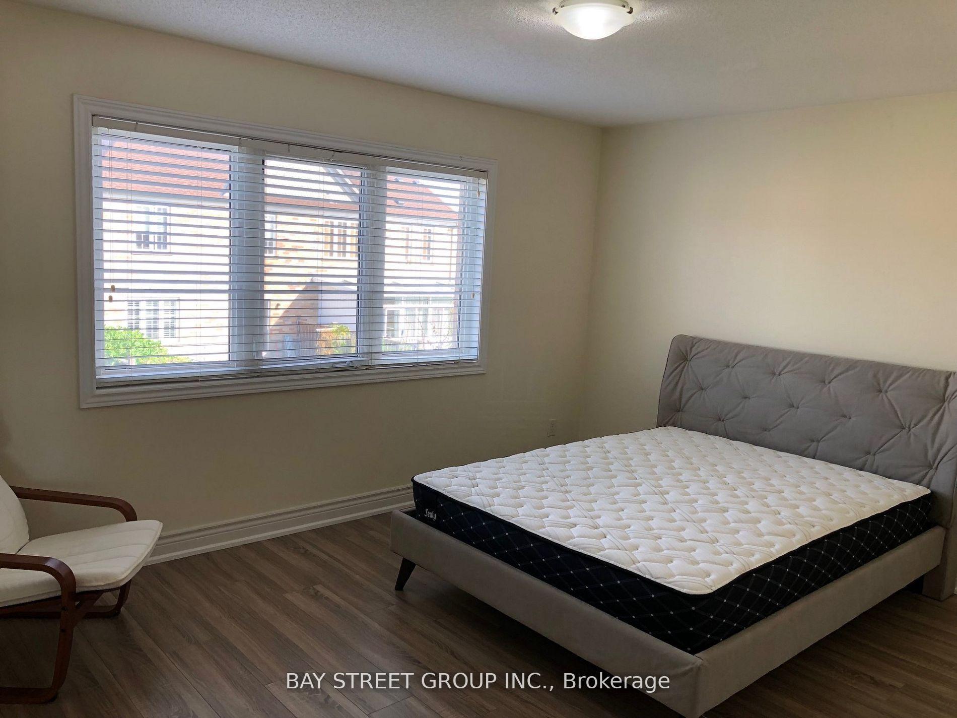 Photo 7 of 82 Silkgrove Terrace, Markham, Wismer — HOMEH
