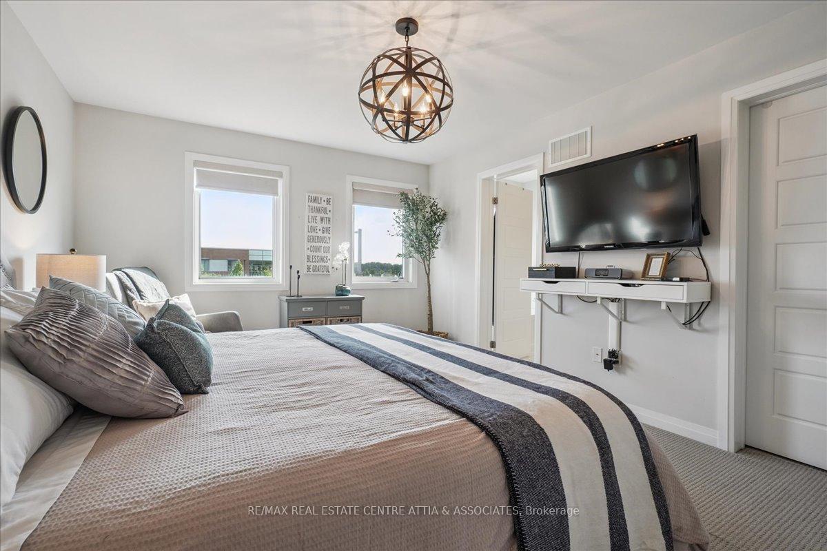 Photo 31 of 755 Banks Crescent, Milton, Willmott — HOMEH