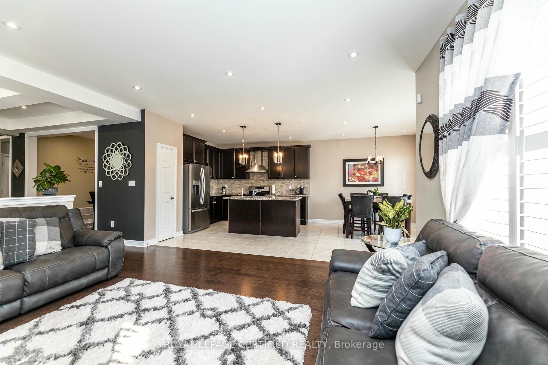 Photo 10 of 51 Prady Lane, New Tecumseth, Tottenham — HOMEH