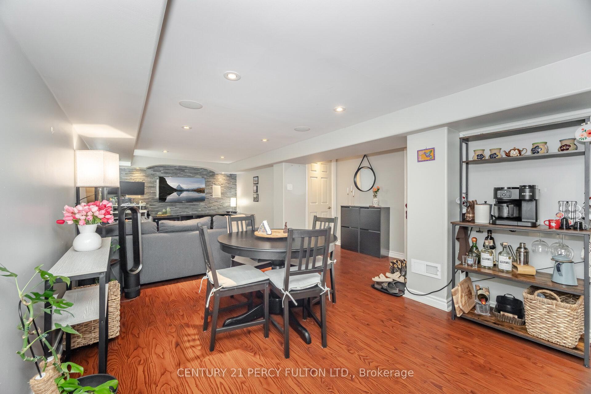 Photo 22 of 600 Ridgeway Avenue, Oshawa, McLaughlin — HOMEH
