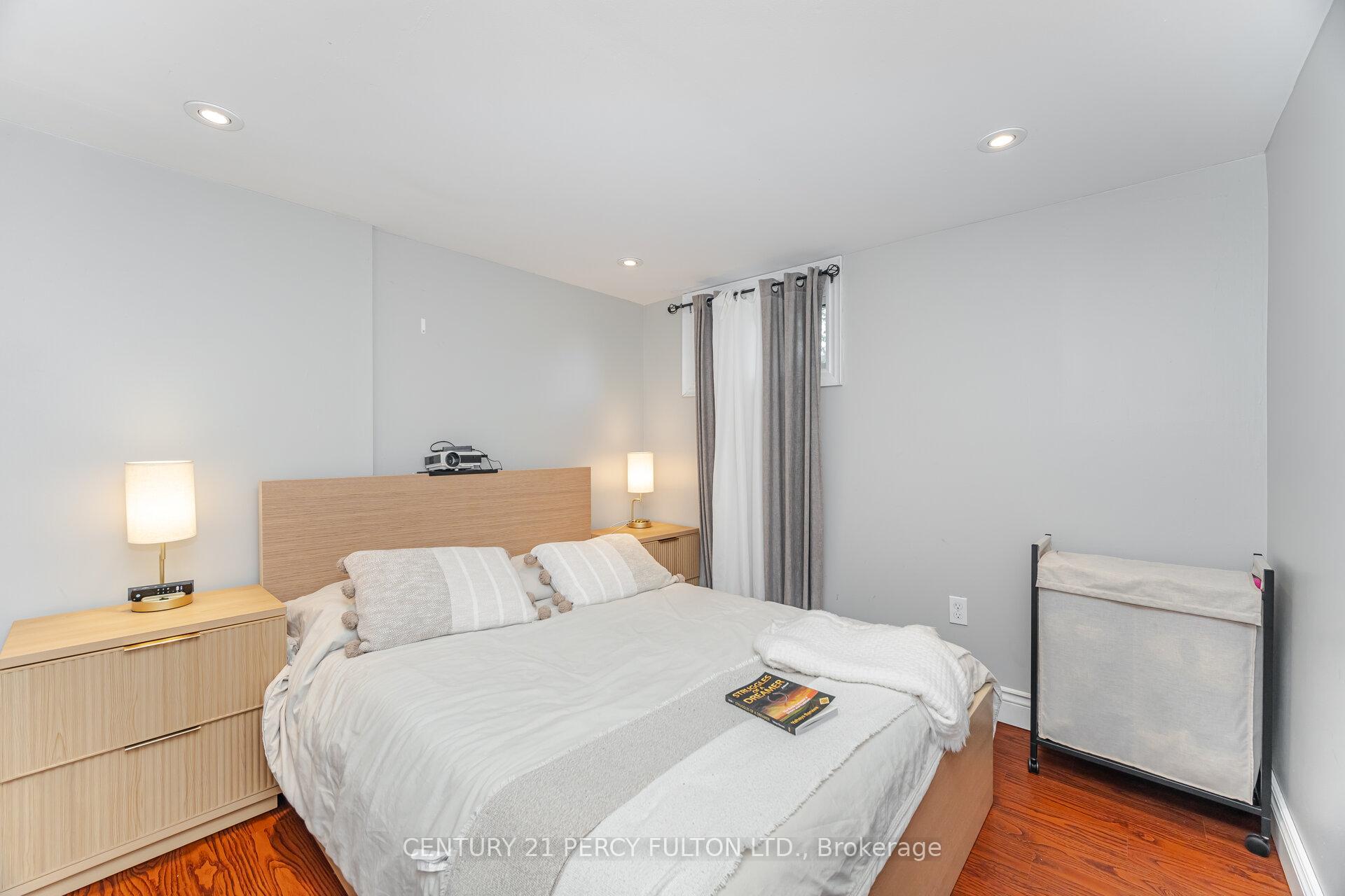 Photo 25 of 600 Ridgeway Avenue, Oshawa, McLaughlin — HOMEH