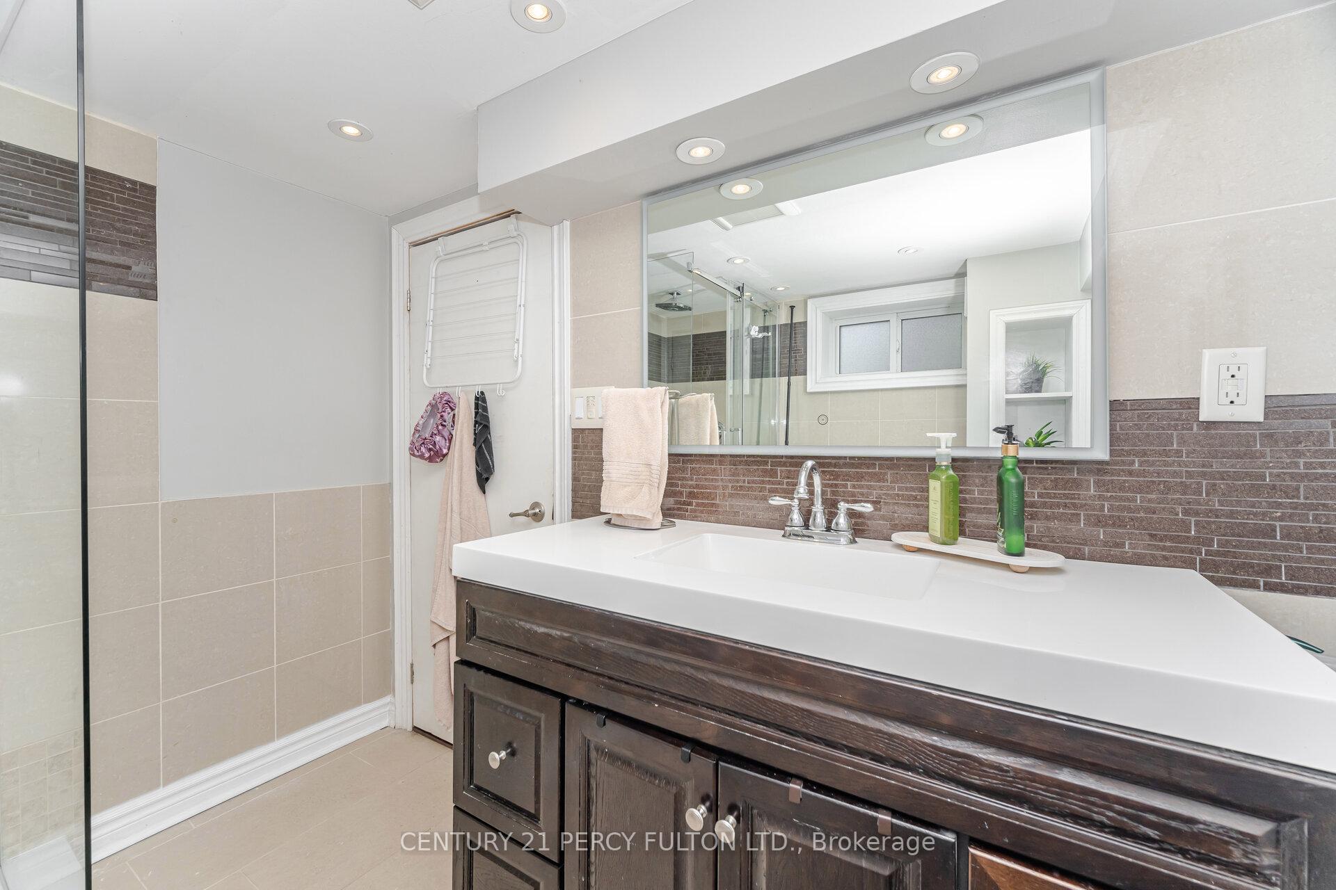 Photo 28 of 600 Ridgeway Avenue, Oshawa, McLaughlin — HOMEH