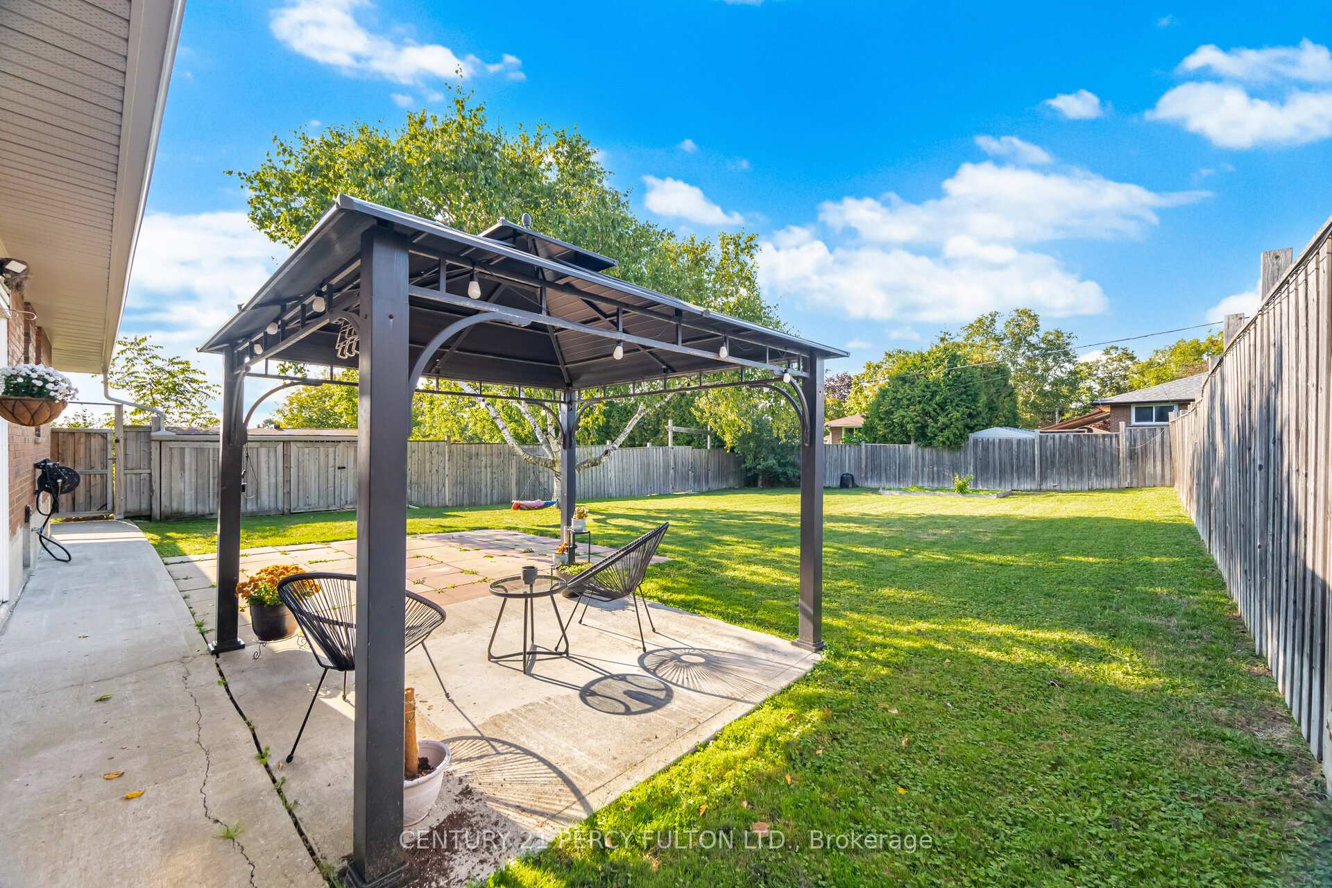 Photo 35 of 600 Ridgeway Avenue, Oshawa, McLaughlin — HOMEH