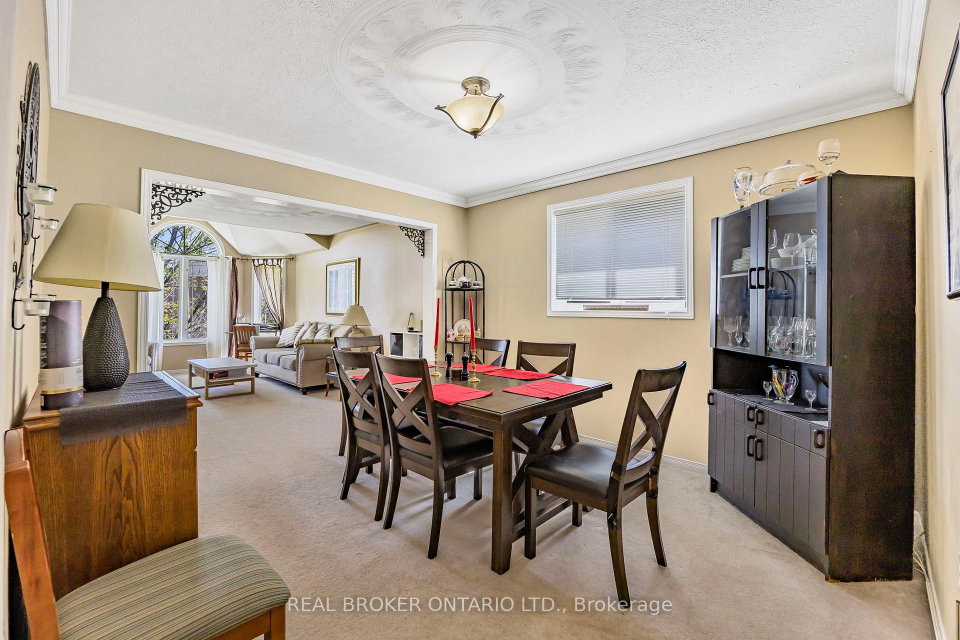 Photo 4 of 3160 Emperor Drive, Orillia — HOMEH