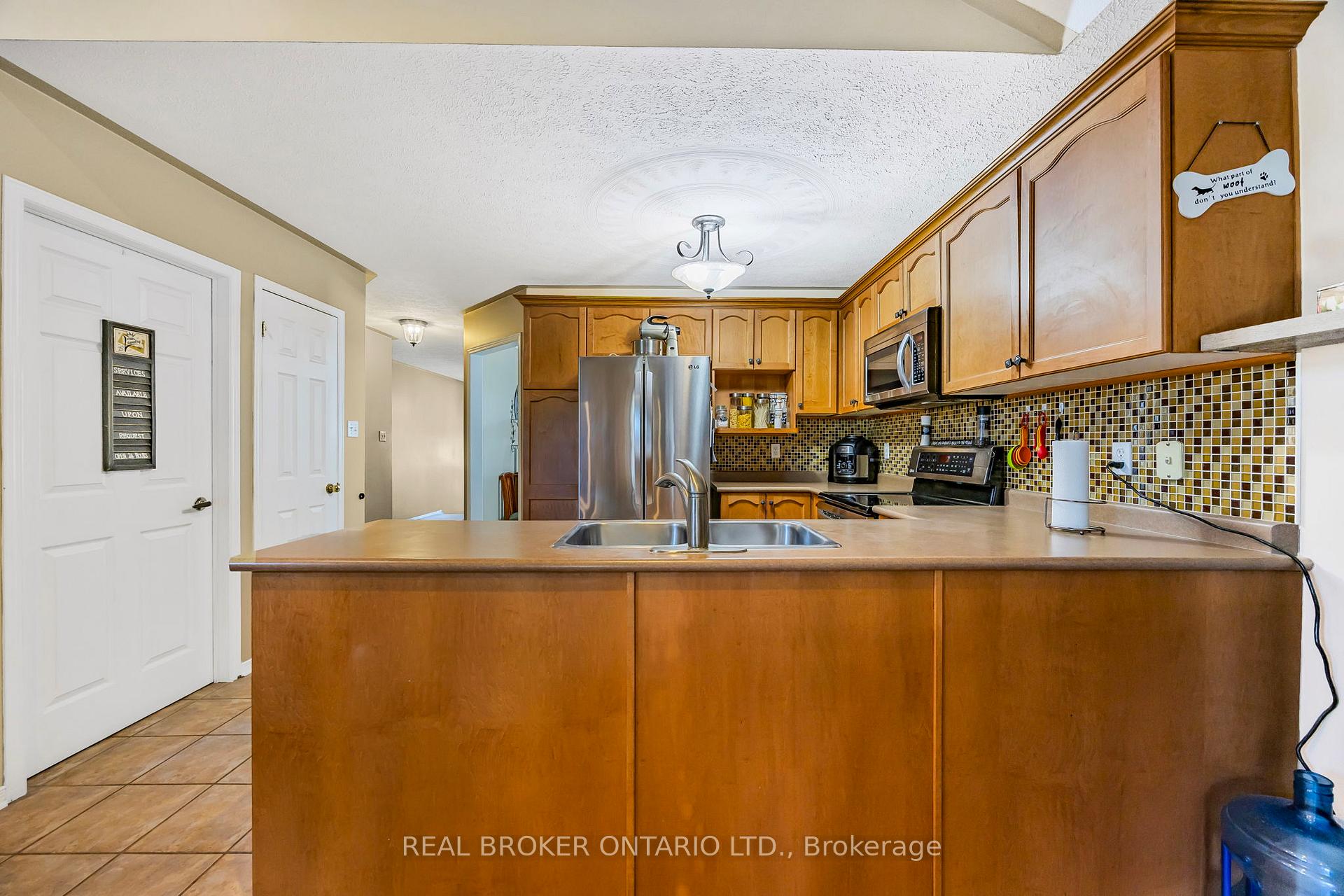 Photo 12 of 3160 Emperor Drive, Orillia — HOMEH