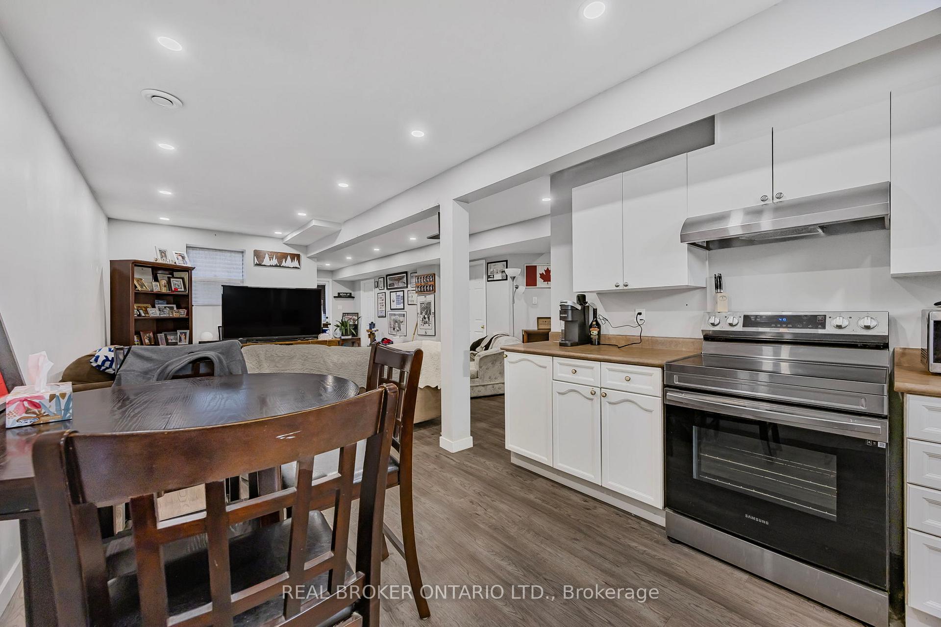Photo 24 of 3160 Emperor Drive, Orillia — HOMEH