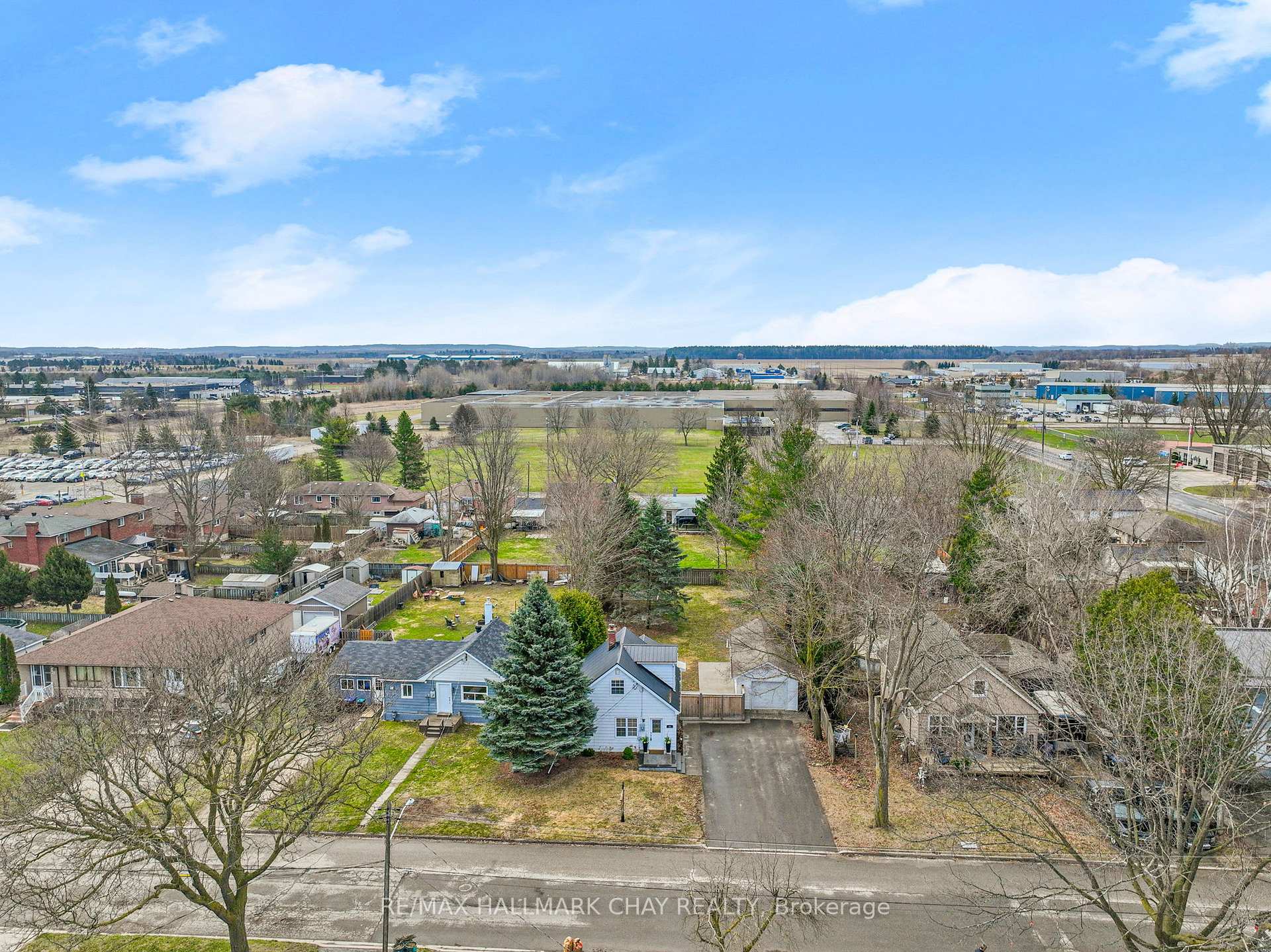 Photo 2 of 21 Tupper Street E, New Tecumseth, Alliston — HOMEH