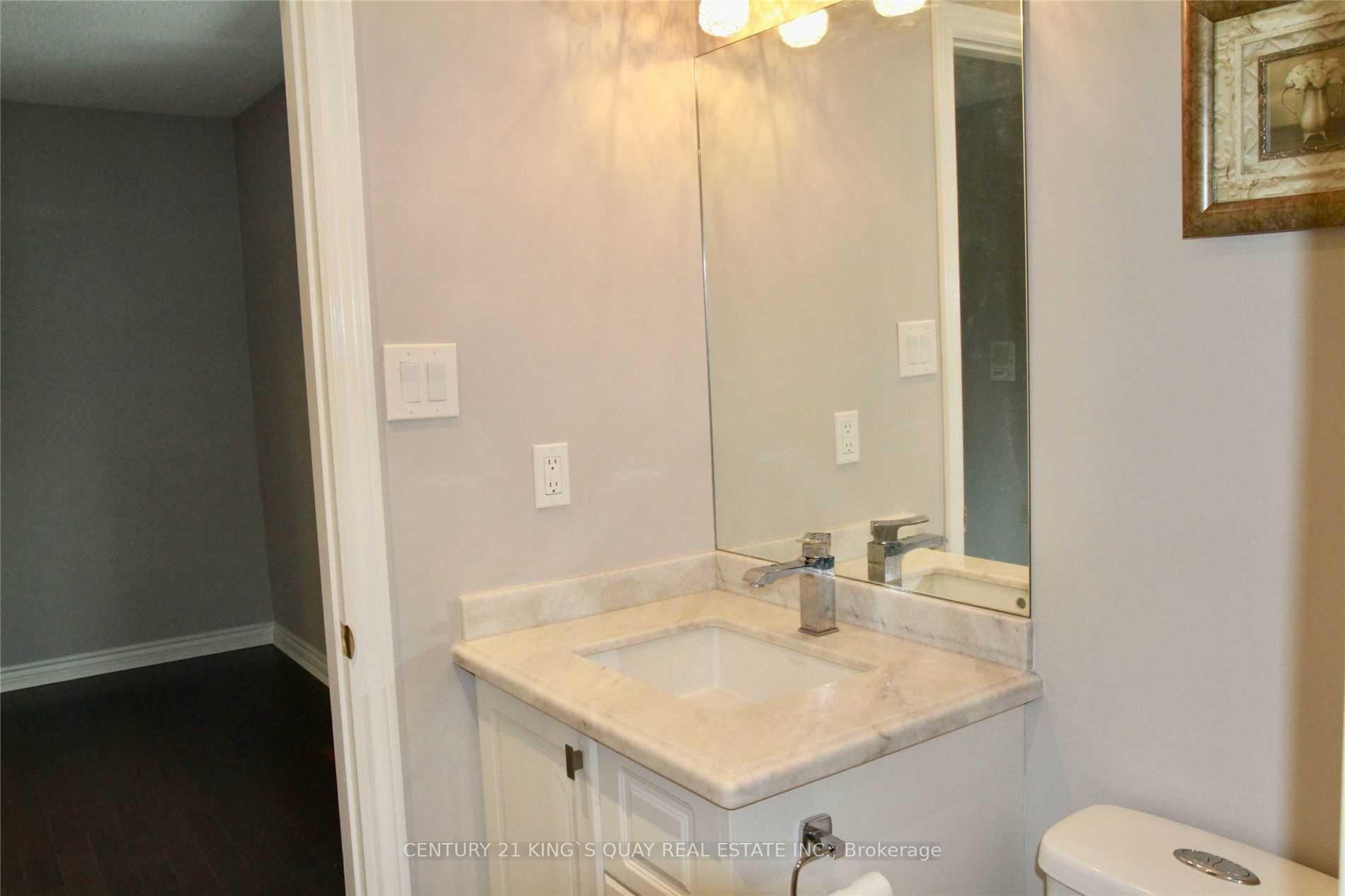 Photo 33 of 36 Personna Boulevard, Markham, Devil's Elbow — HOMEH