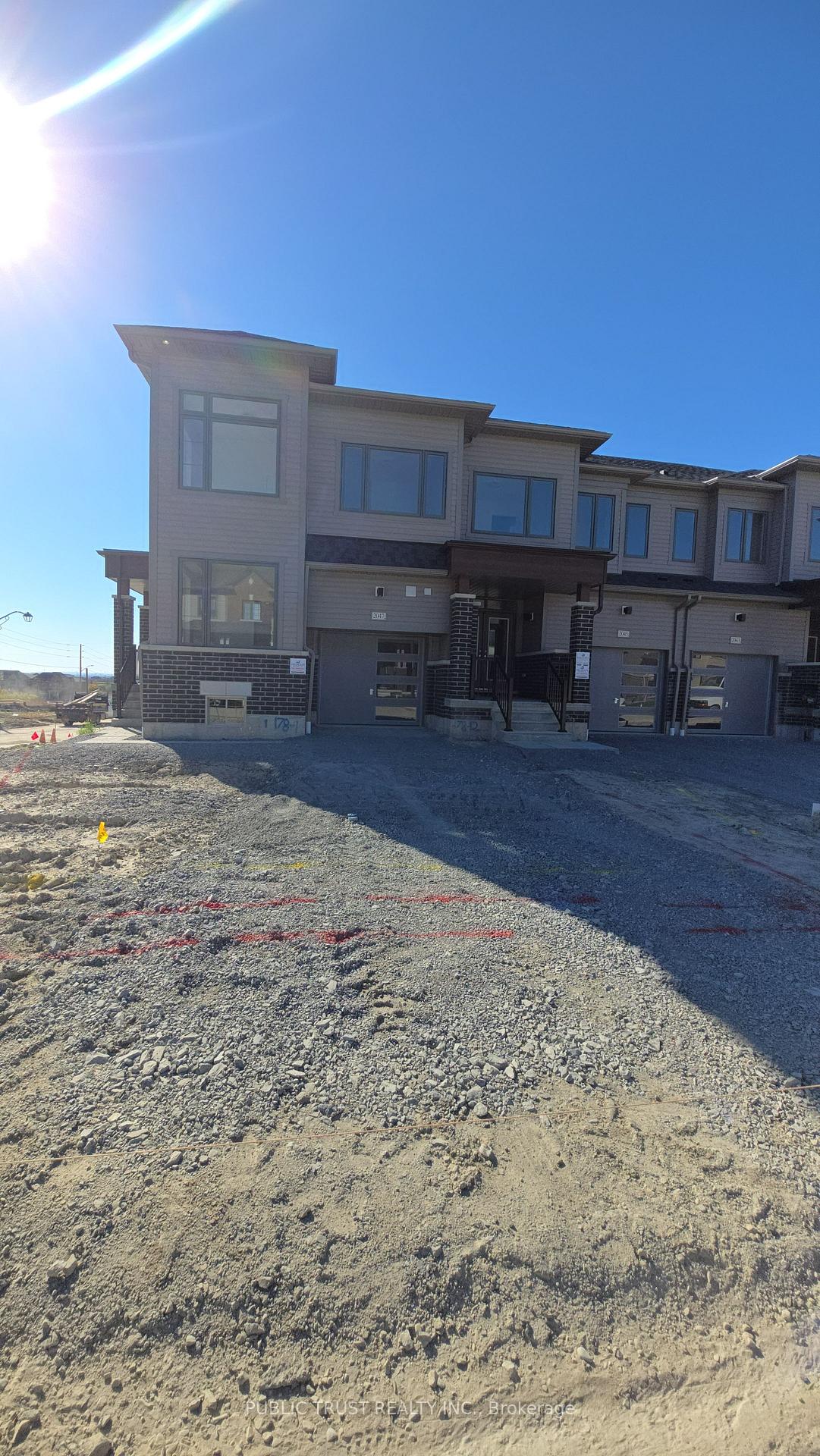 Photo 5 of 2047 Horace Duncan Cres, Oshawa, Kedron — HOMEH