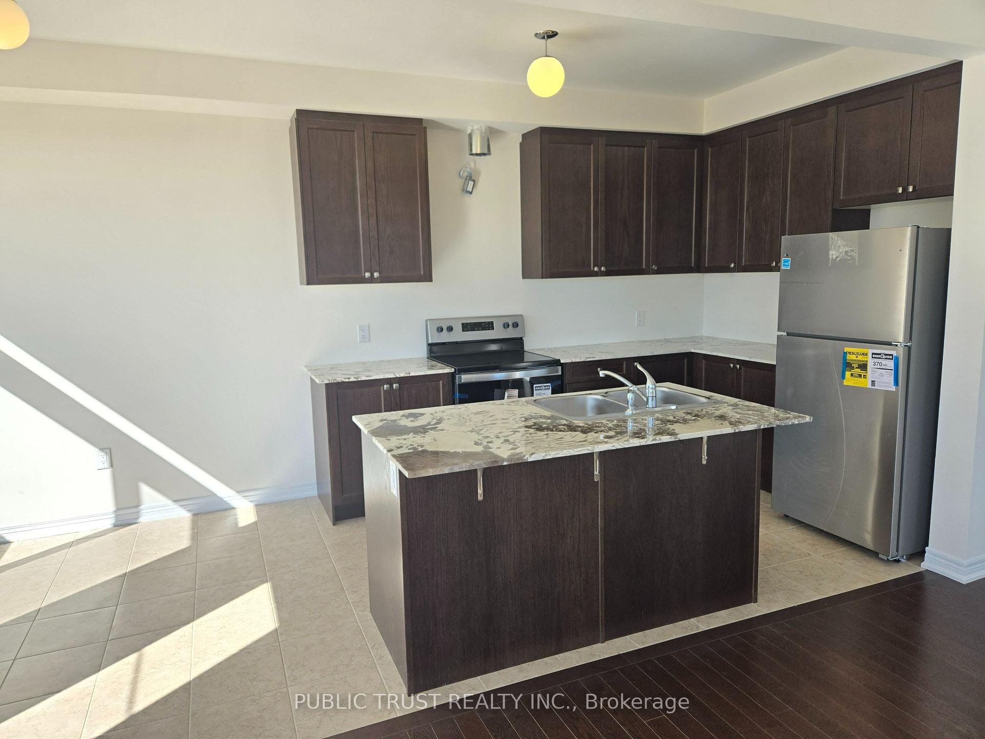 Photo 11 of 2047 Horace Duncan Cres, Oshawa, Kedron — HOMEH