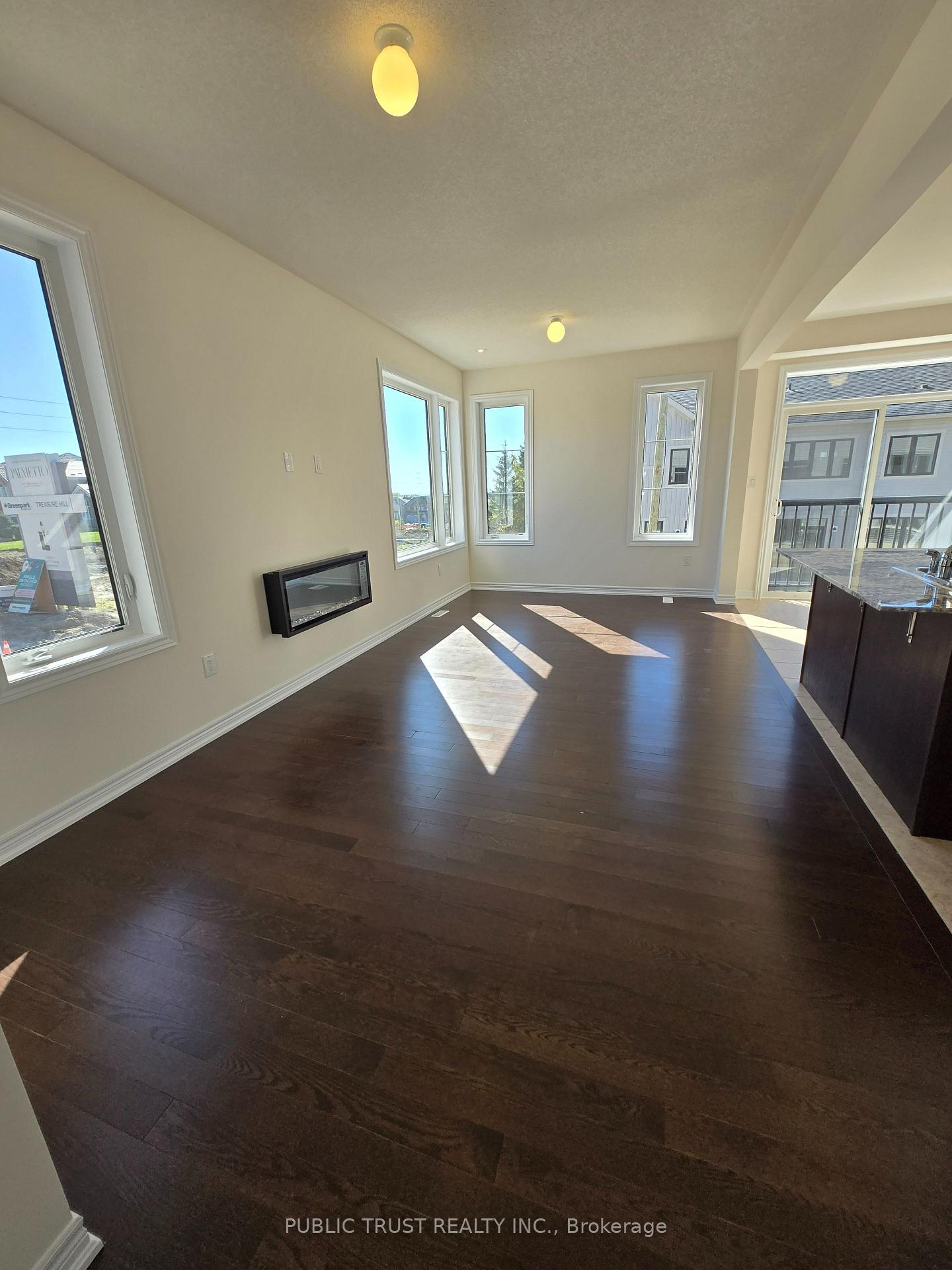 Photo 16 of 2047 Horace Duncan Cres, Oshawa, Kedron — HOMEH