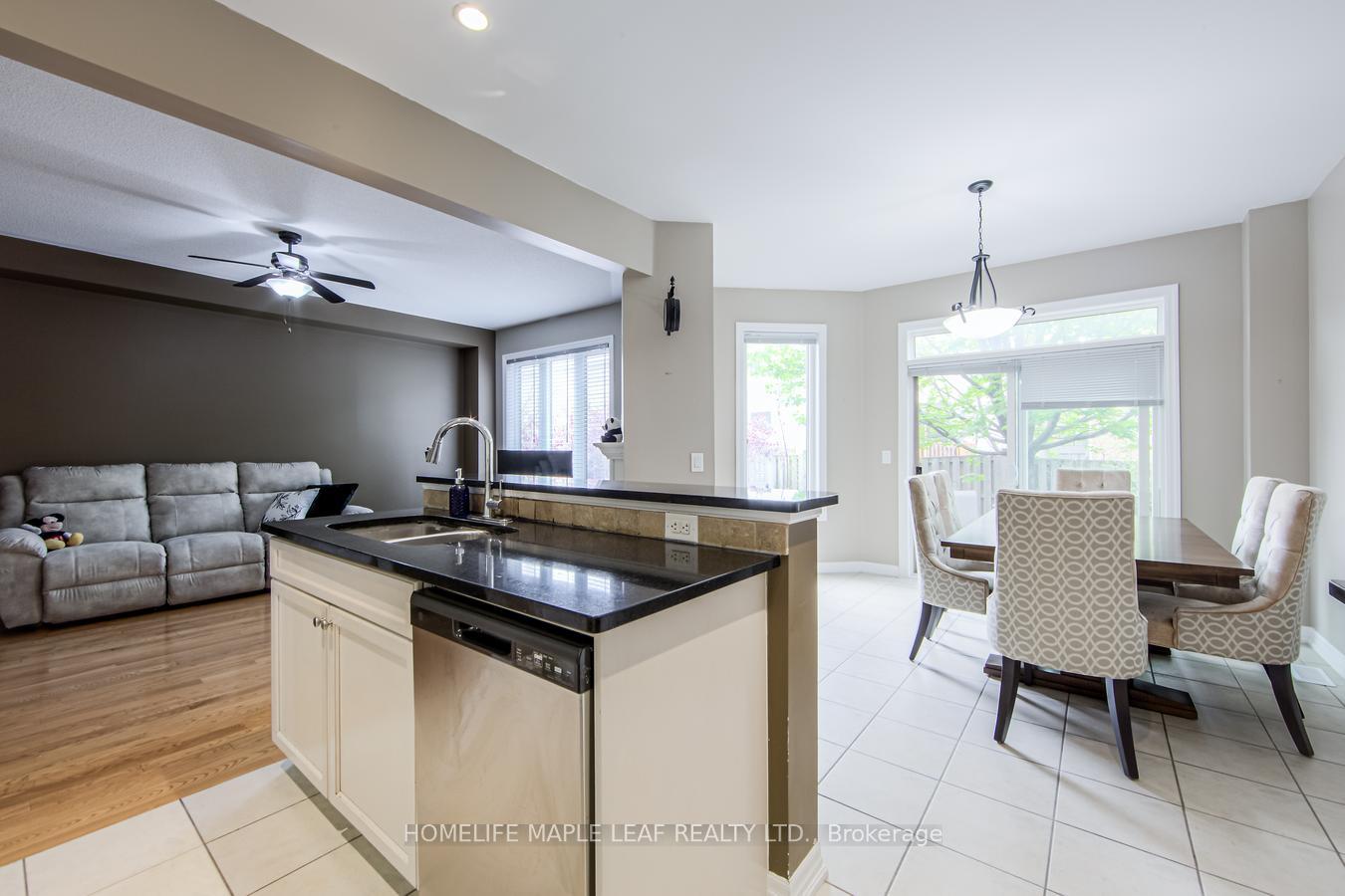 Photo 11 of 118 Kendall Drive, Milton, Scott — HOMEH