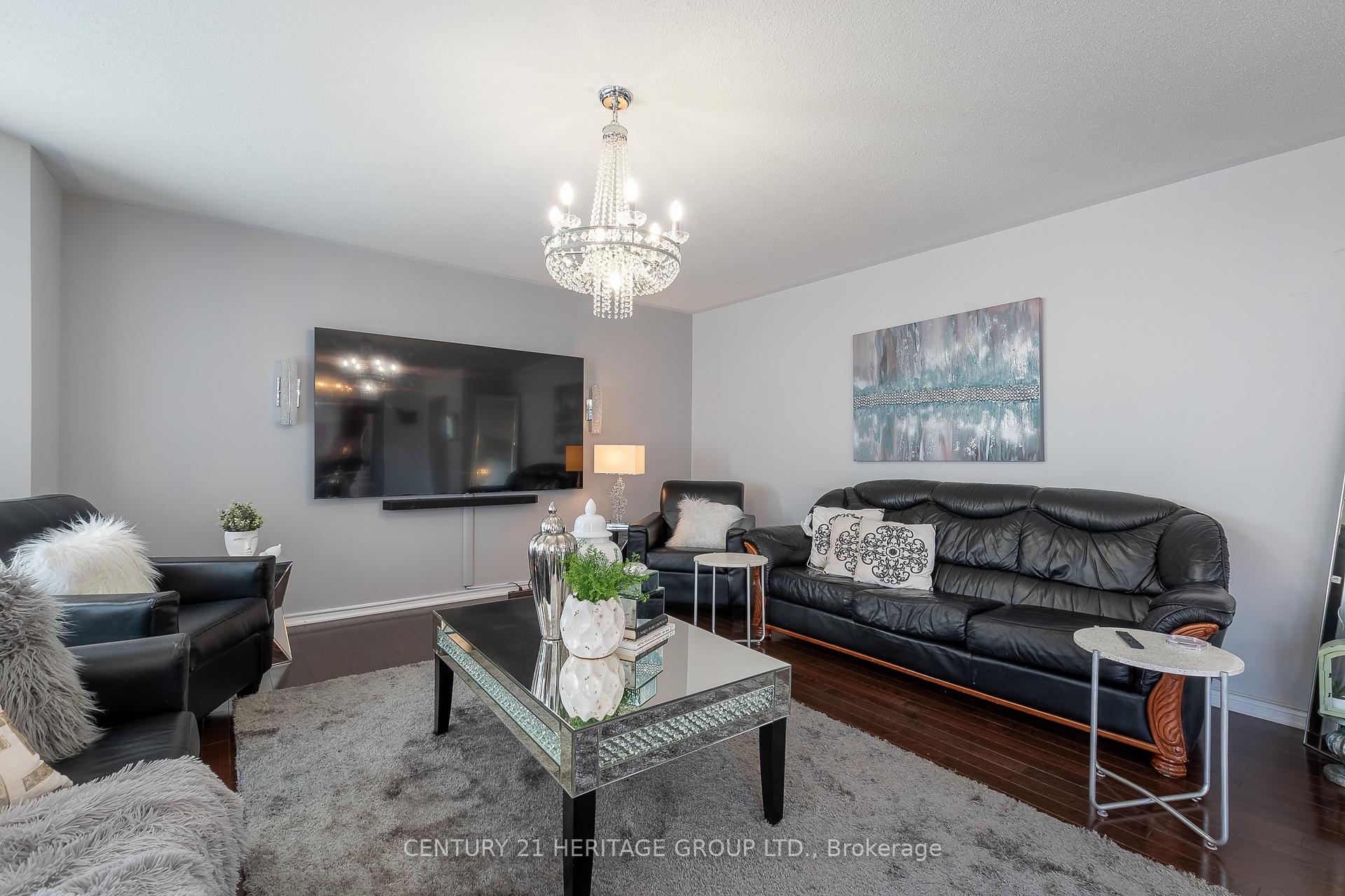 Photo 9 of 255 John W. Taylor Avenue, New Tecumseth, Alliston — HOMEH