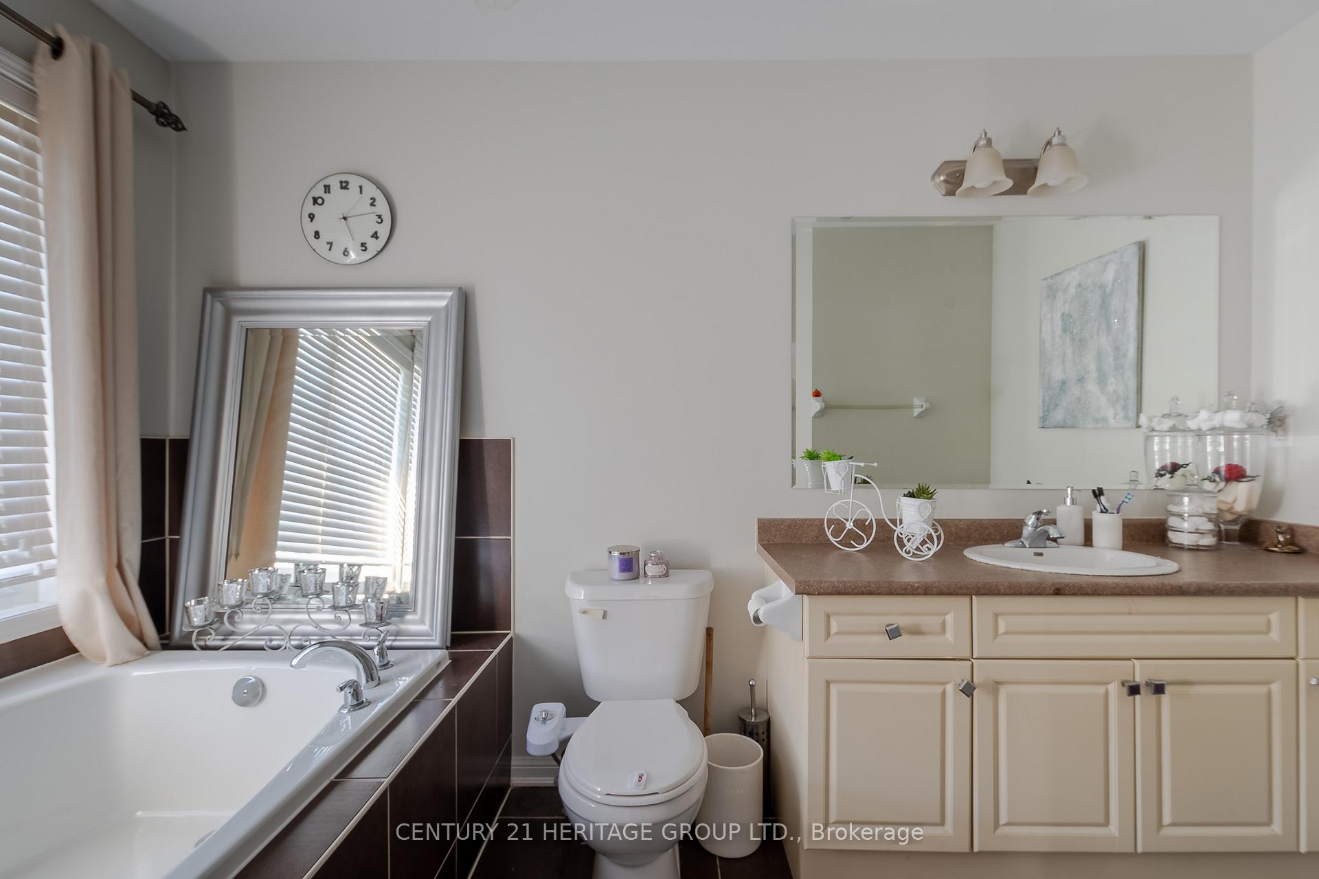 Photo 16 of 255 John W. Taylor Avenue, New Tecumseth, Alliston — HOMEH