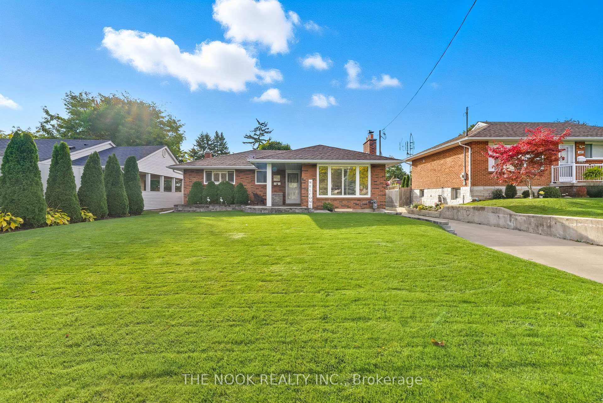 Photo 2 of 459 Cunningham Avenue, Oshawa, McLaughlin — HOMEH