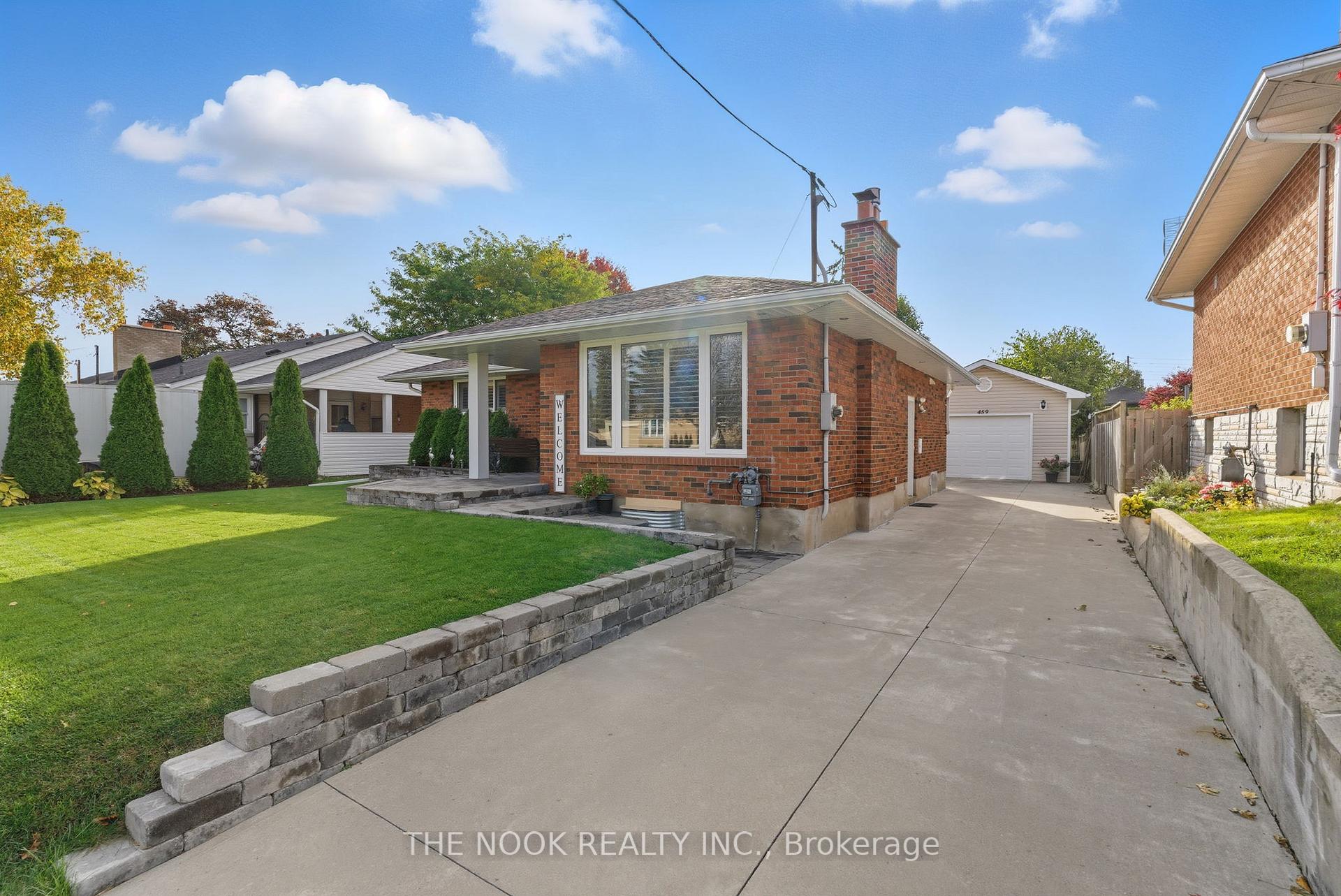 Photo 4 of 459 Cunningham Avenue, Oshawa, McLaughlin — HOMEH