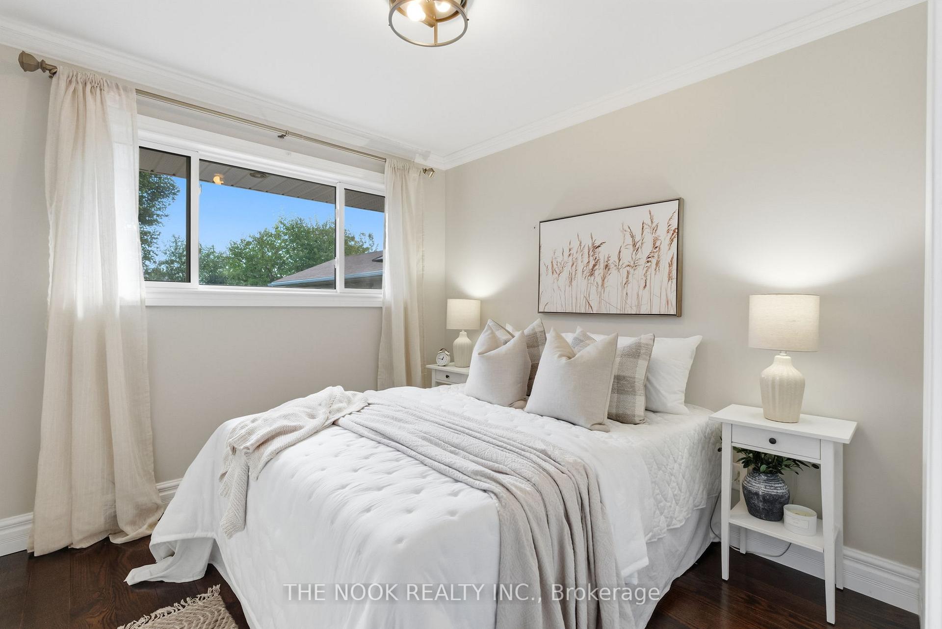 Photo 14 of 459 Cunningham Avenue, Oshawa, McLaughlin — HOMEH
