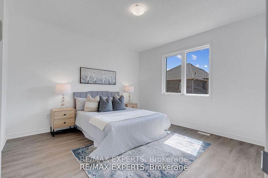 Photo 7 of 294 Starflower Place, Milton, Walker — HOMEH