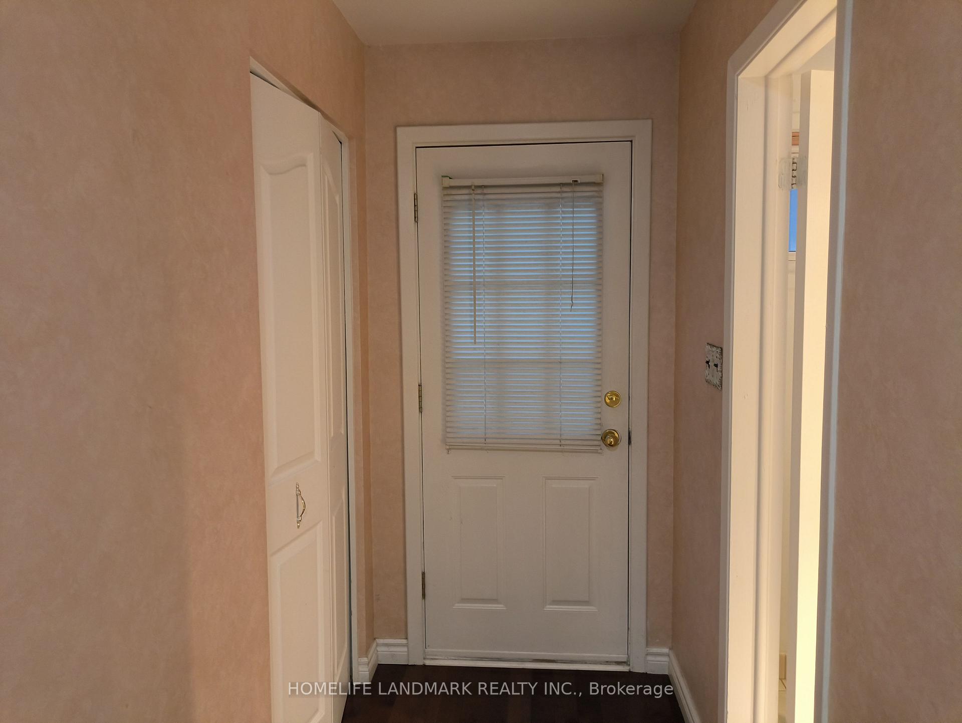 Photo 8 of 165 Fred Varley Drive, Markham, Unionville — HOMEH