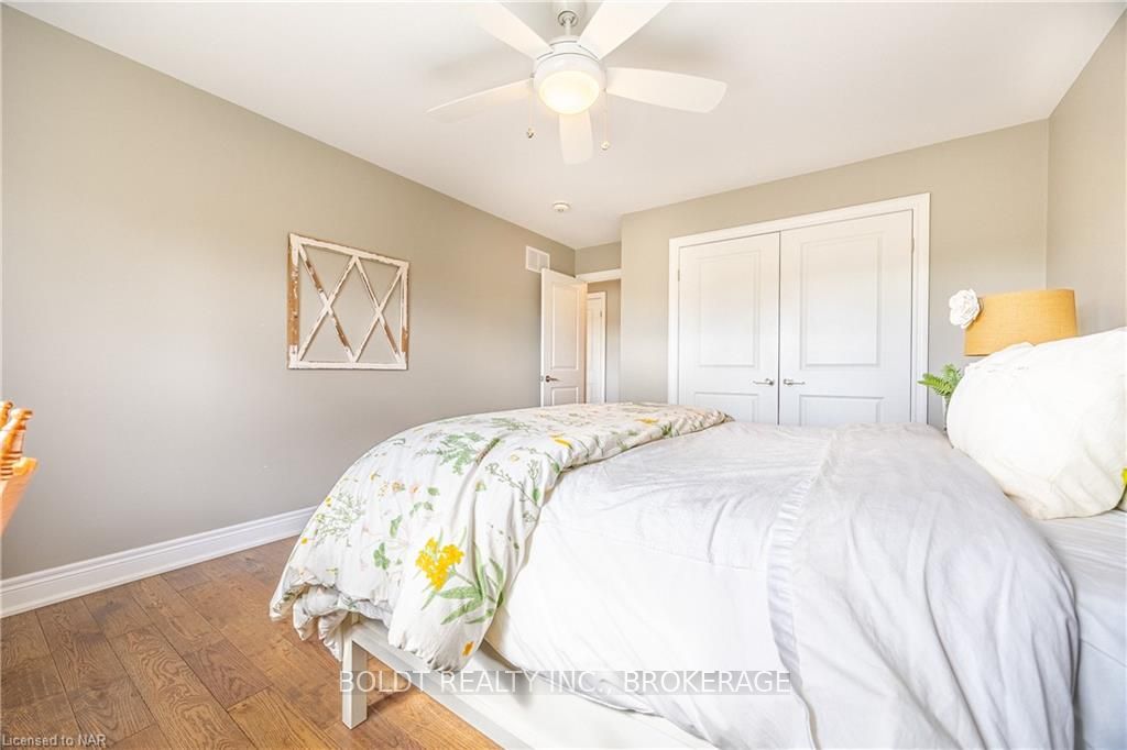 Photo 25 of 80 Willson, Pelham, Fonthill — HOMEH